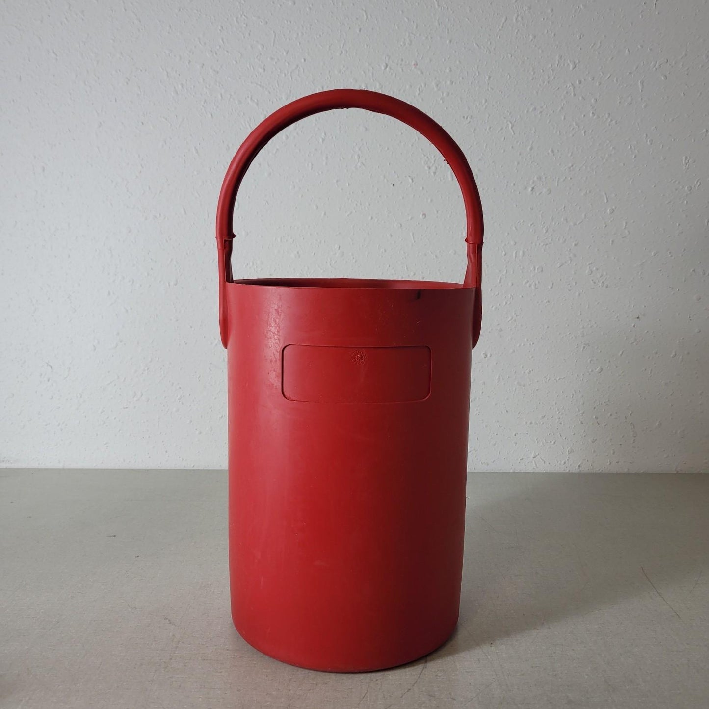 Eagle Thermoplastics B-102 Bottle Carrier, Safety Tote, 7 1/2" D x 16" H Red
