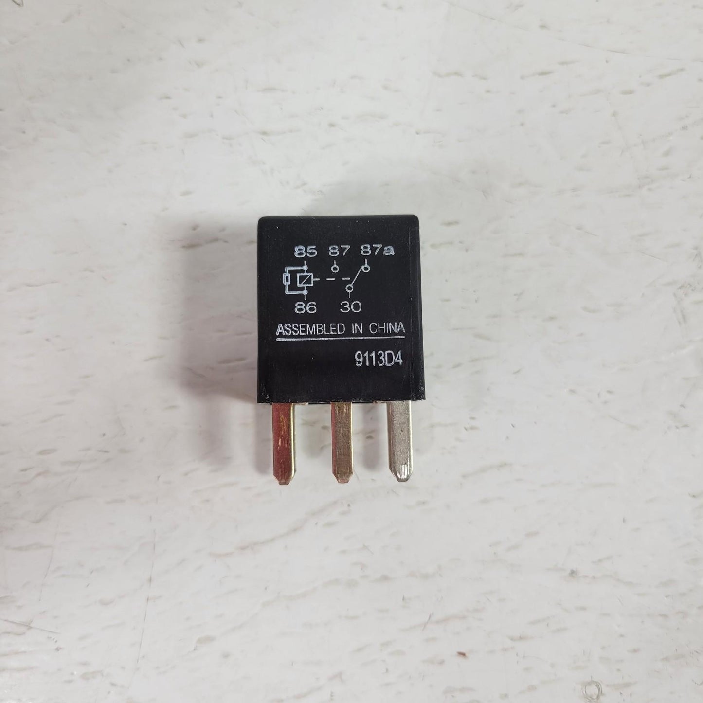 New Holland OEM Relay 87655334 T9.615 C227 C175 C232 C185 L160 C190 L170 L175