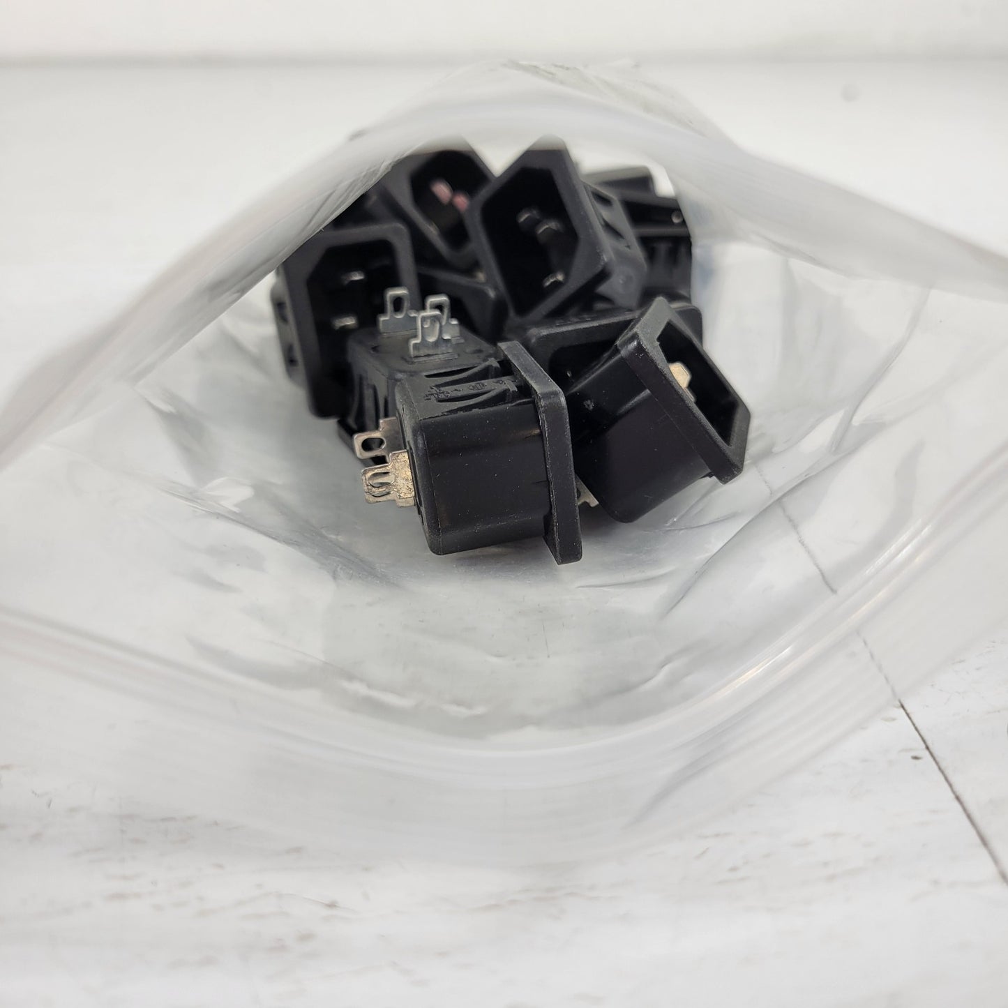 IEC Appliance Inlet C14, Snap-in Mounting, Front Side, Solder Terminal 6100-41