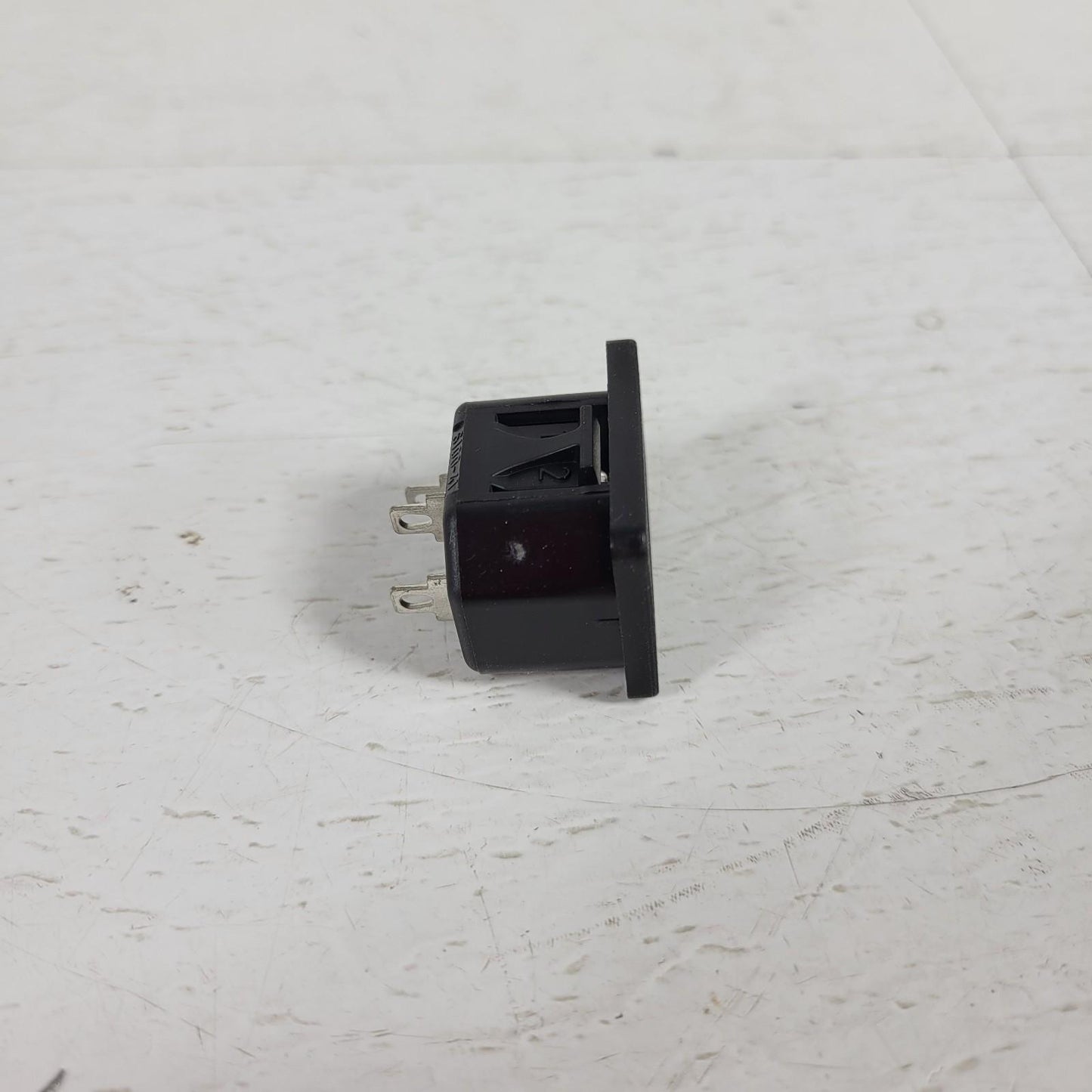 IEC Appliance Inlet C14, Snap-in Mounting, Front Side, Solder Terminal 6100-41