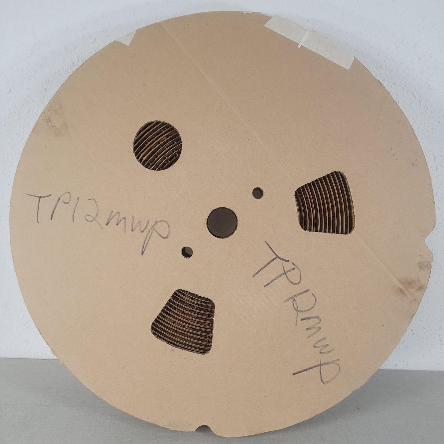 Partial Reel 1800 Count: Aptiv Delphi Crimps 12124587 Tin-Plated Male Terminal