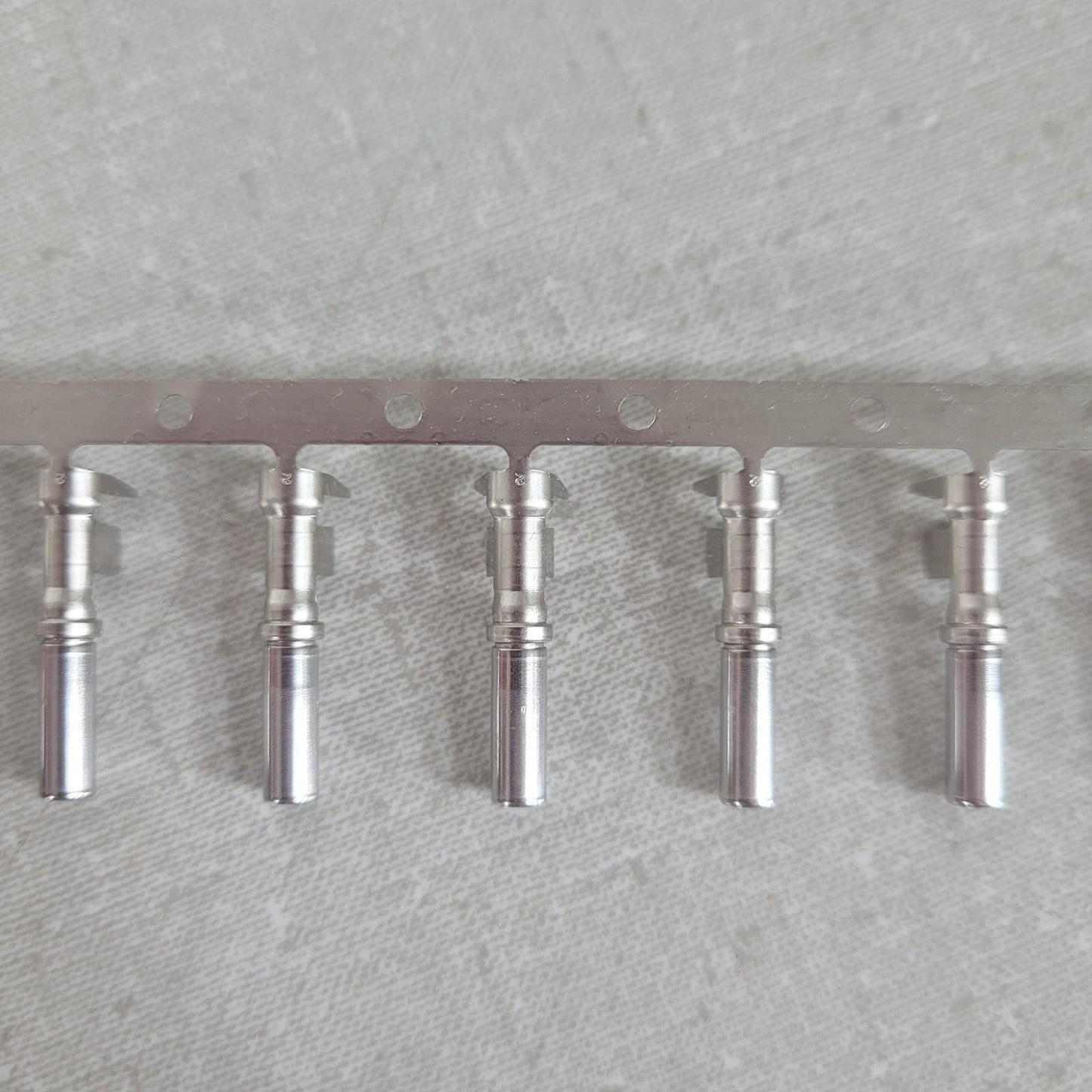 Partial Reel 1500 Count: TE Connectivity Deutsch 1062-12-0222 Crimps 10 AWG