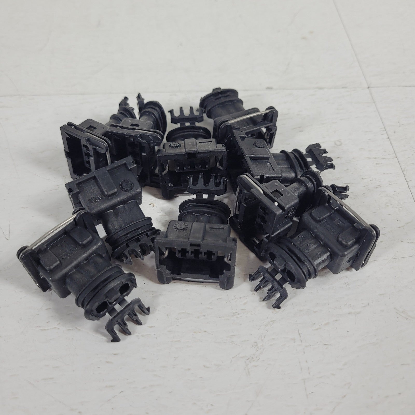 50-Count AMP 282191-1 Timer Connector Housing 3 Position 12/24/48V Mal ...