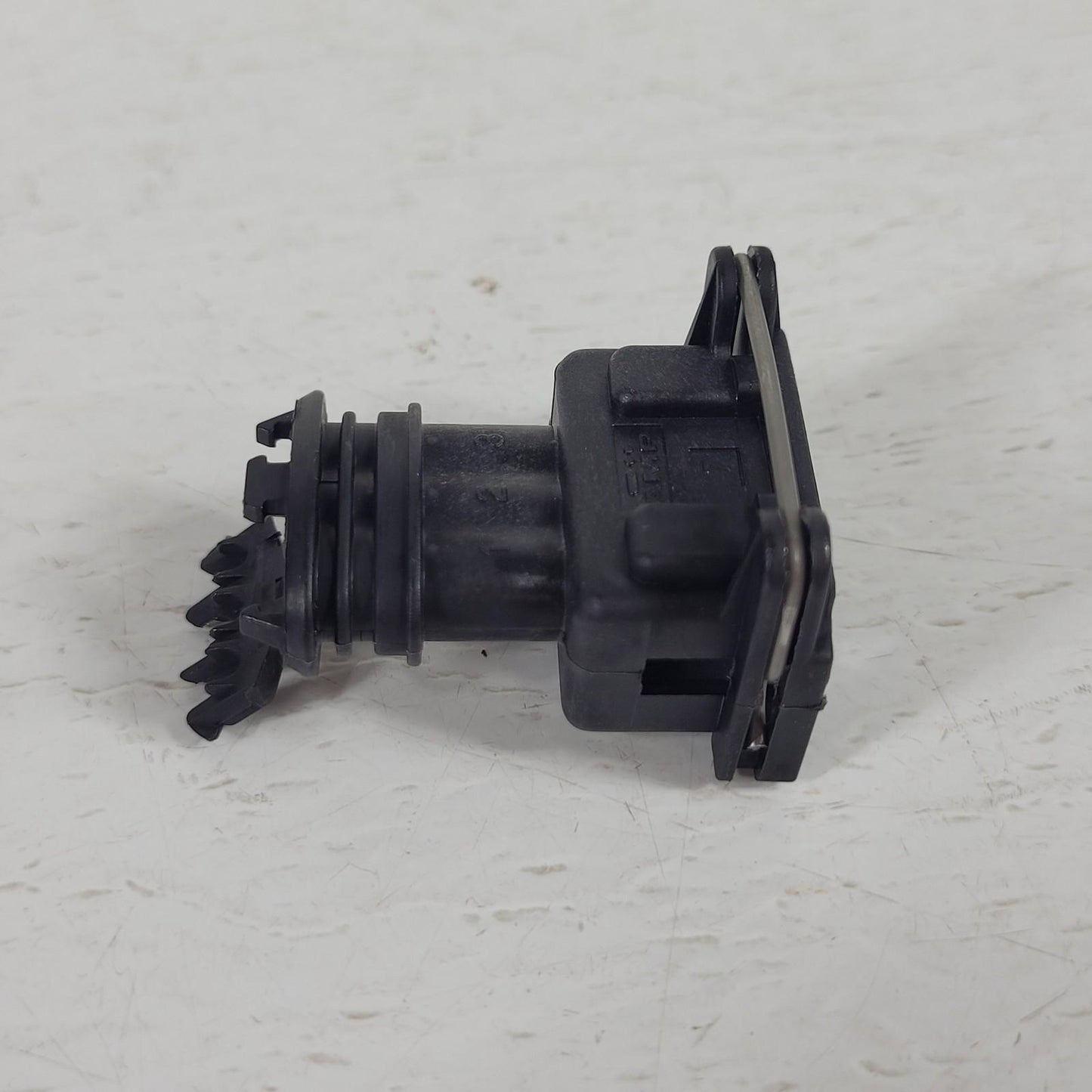 50-Count AMP 282191-1 Timer Connector Housing 3 Position 12/24/48V Male Amphenol