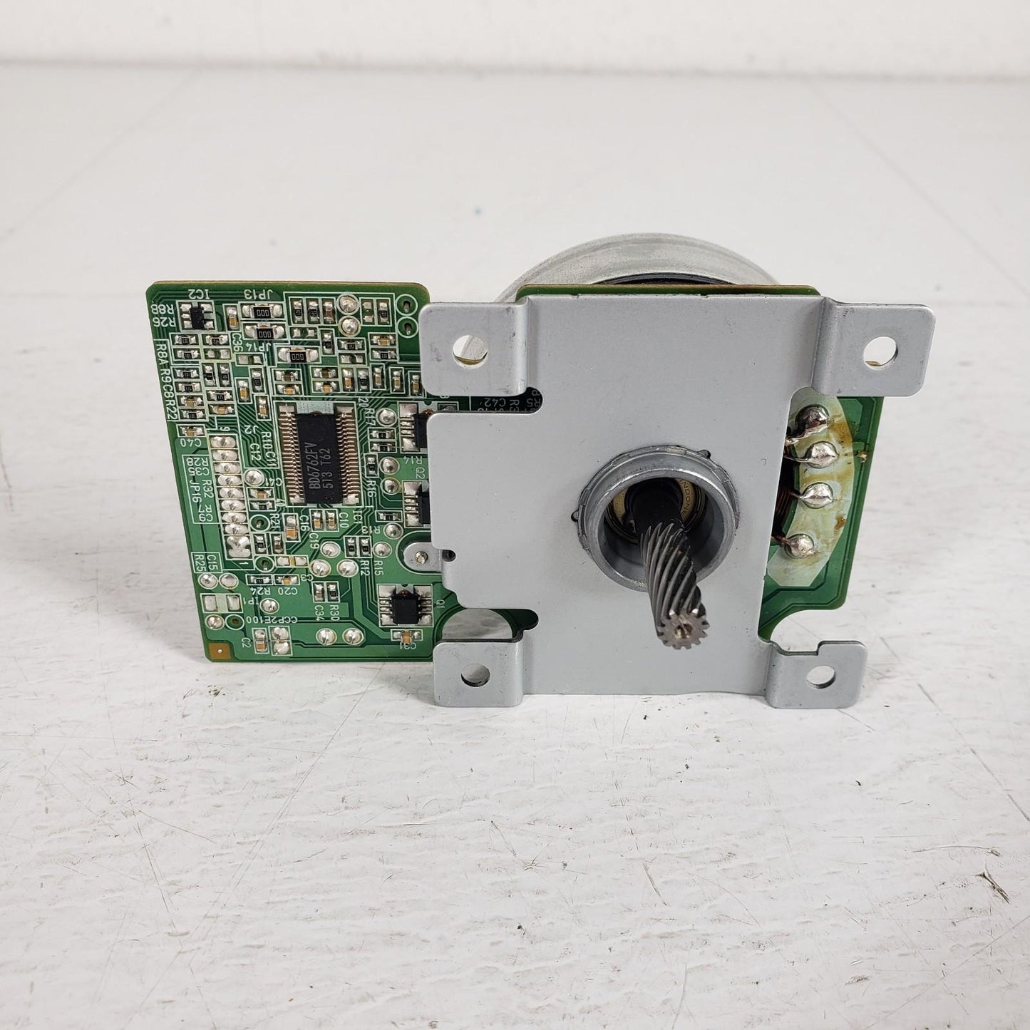 Nidec 50M3083090 Stepper Motor Wormgear Shaft 24V 2.2A 9 Pin 606.06 2173.91min