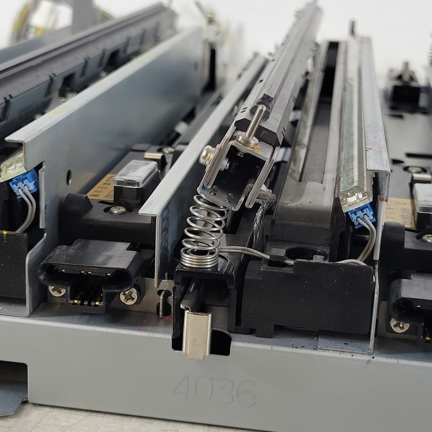 FOR PARTS Konica Minolta Bizhub C351 Laser Toner Imaging 4036 IU 310 HV Fuser