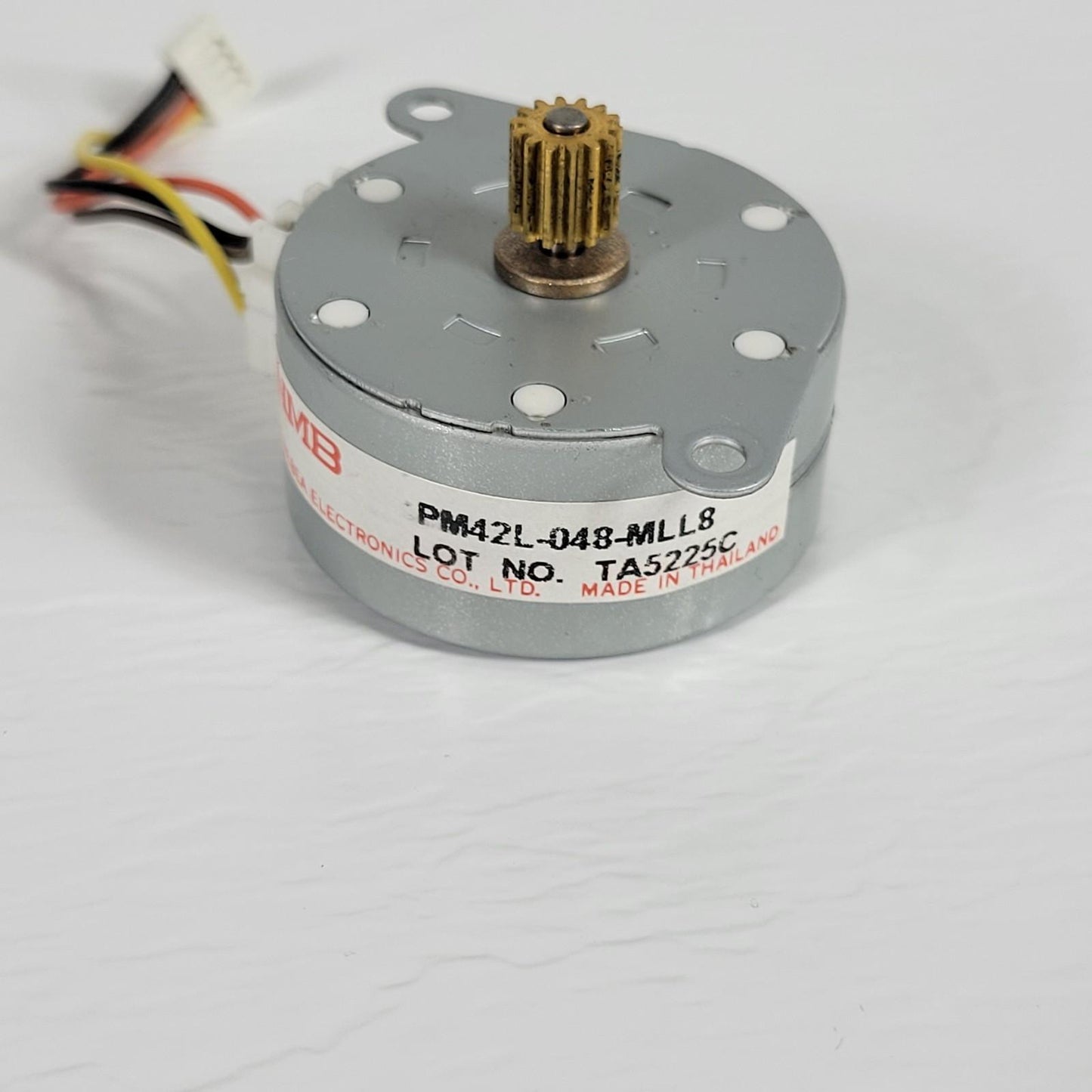 NMB Minebea Stepper Motor PM42L-048-MLL8 Gear Shaft 4 Wire 24V DC 48 Step 7.5deg