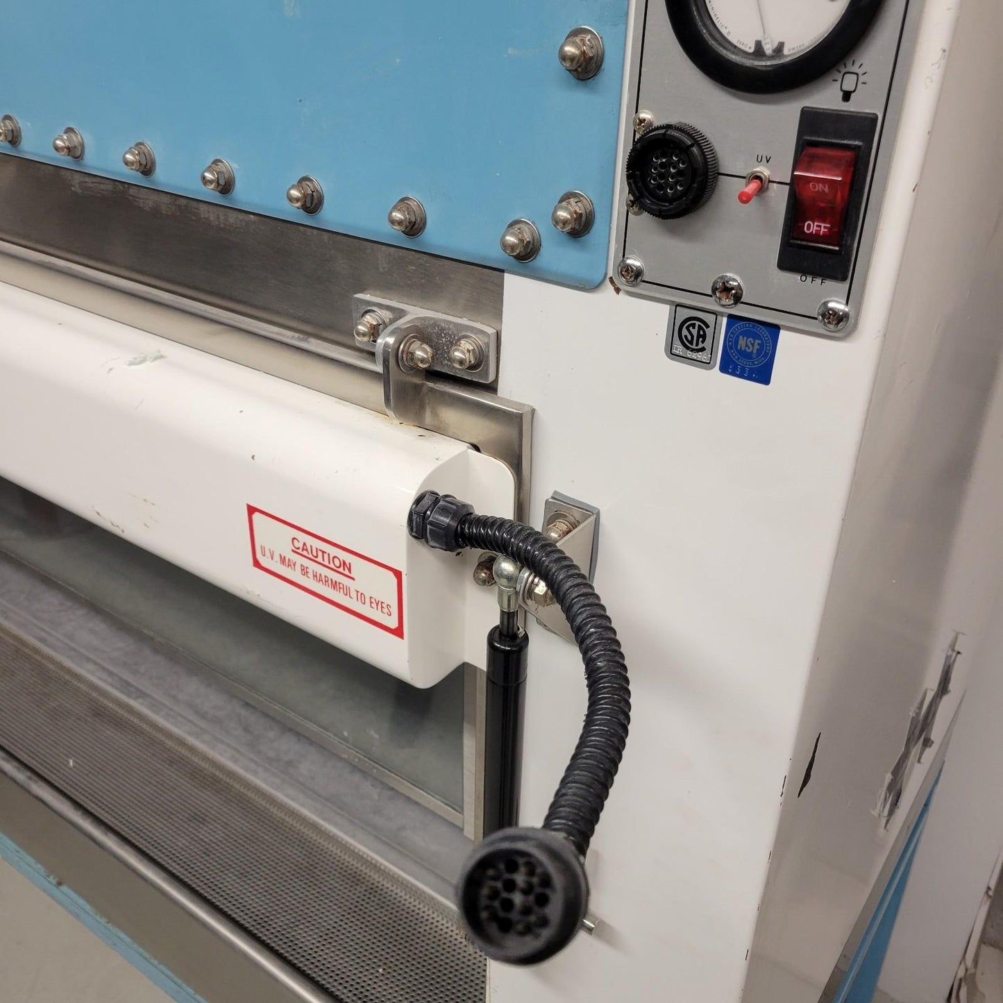 TESTED Bellco 8001-76000 6ft Class II Biosafety Cabinet BSC Lab Hood Workstation