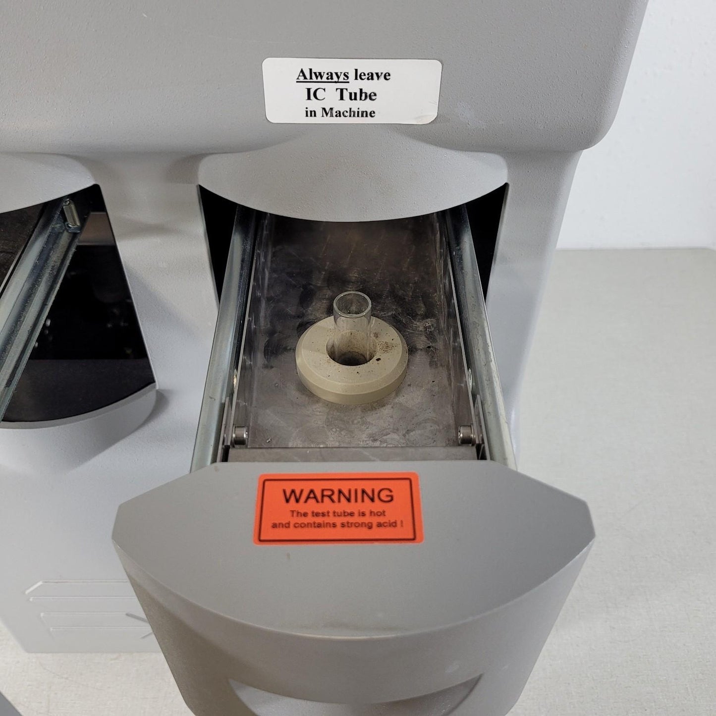 TESTED Skalar 2CS22901-01 PRIMACS Total Organic Carbon Analyzer TOC w/ PC, Accs