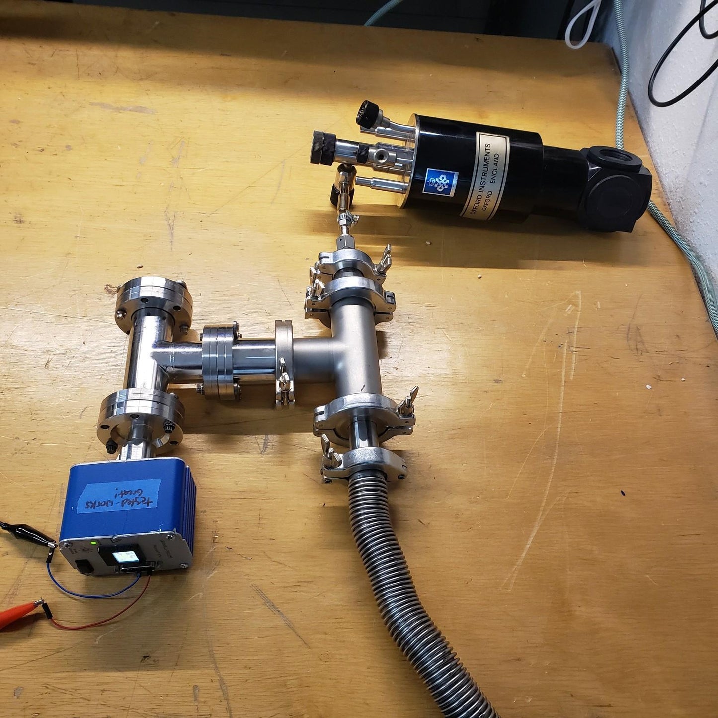 Oxford Instruments Optistat DN-V Nitrogen Bath Cryostat Cryogenic Optical Cryo