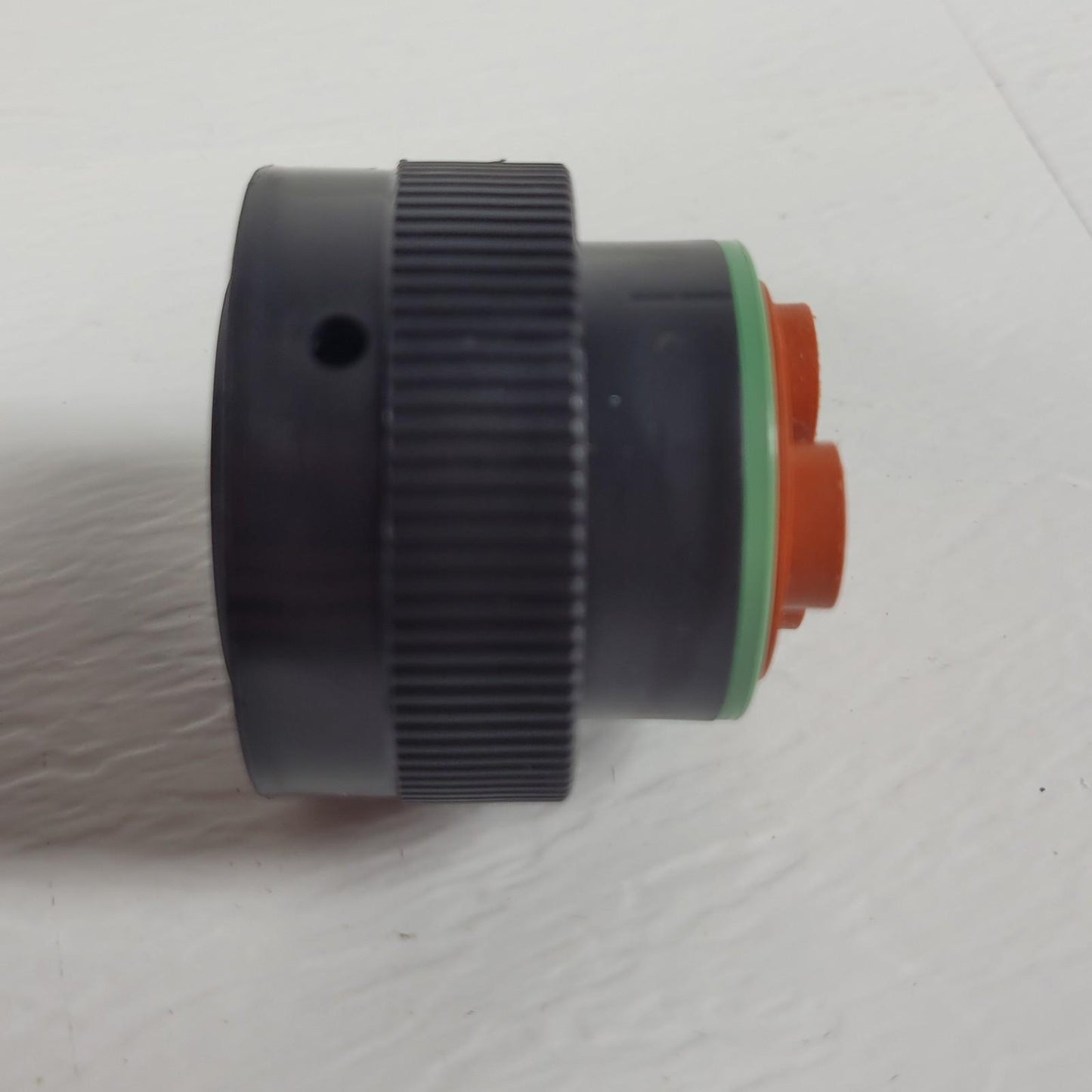 1Pcs Deutsch HDP26-24-7SN-C038 Automotive Connectors PLUG ASM TE Connectivity
