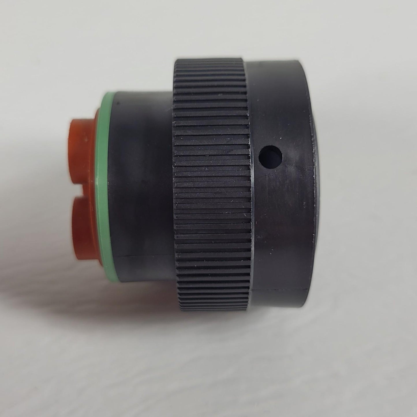 1Pcs Deutsch HDP26-24-7SN-C038 Automotive Connectors PLUG ASM TE Connectivity
