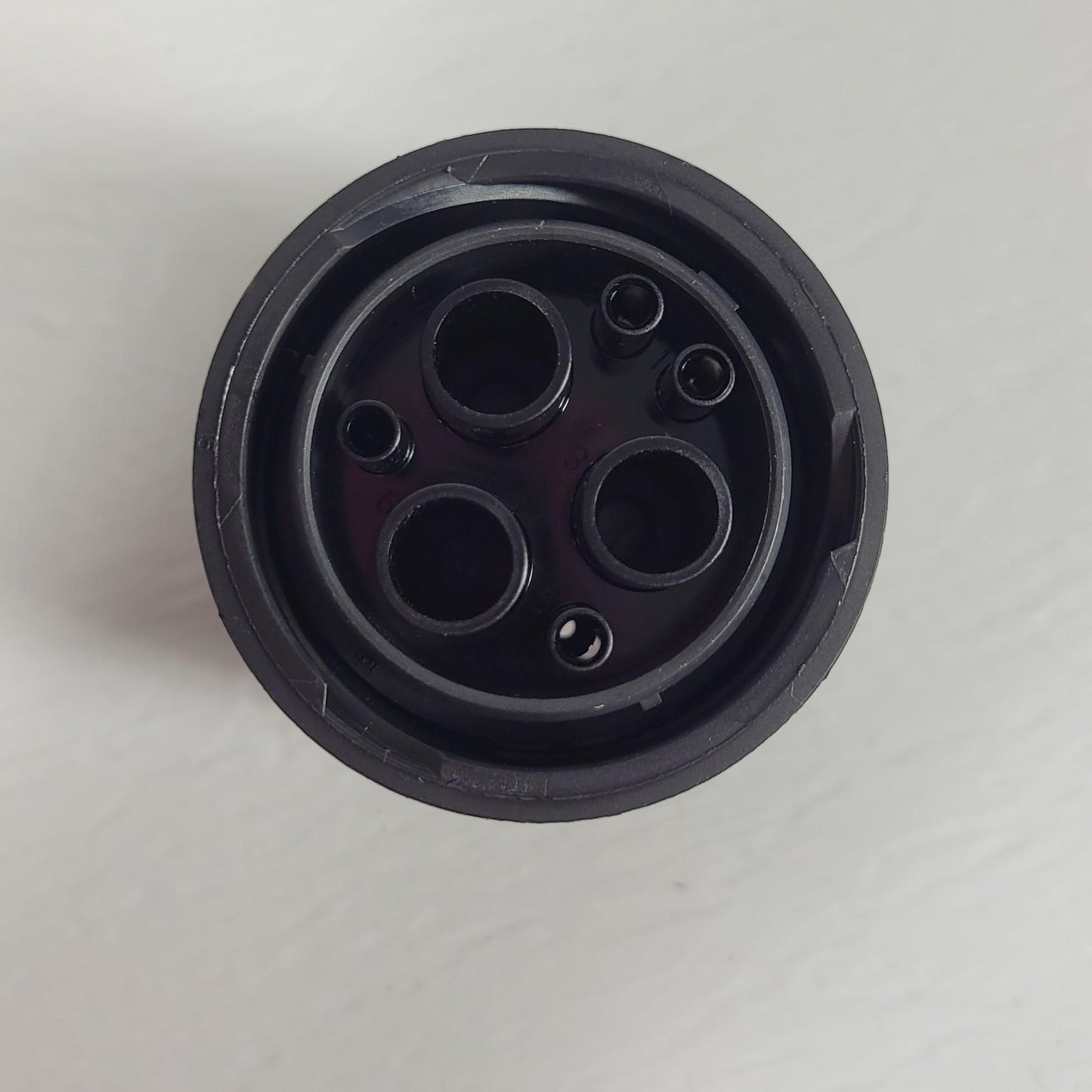 1Pcs Deutsch HDP26-24-7SN-C038 Automotive Connectors PLUG ASM TE Connectivity