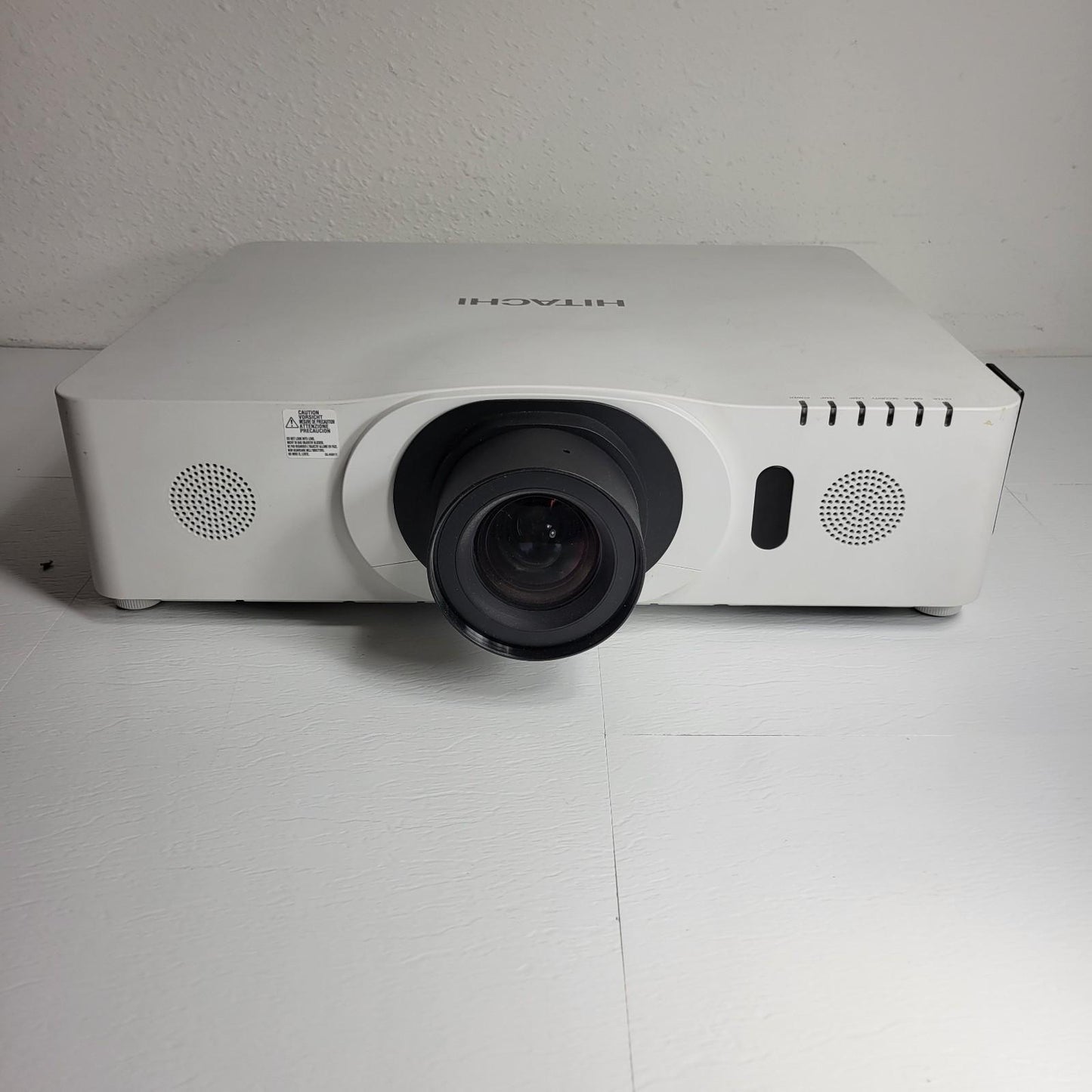 Tested Works Hitachi CP-WU8440 4200 Lumens 3LCD WUXGA Projector 2508 Lamp Hours