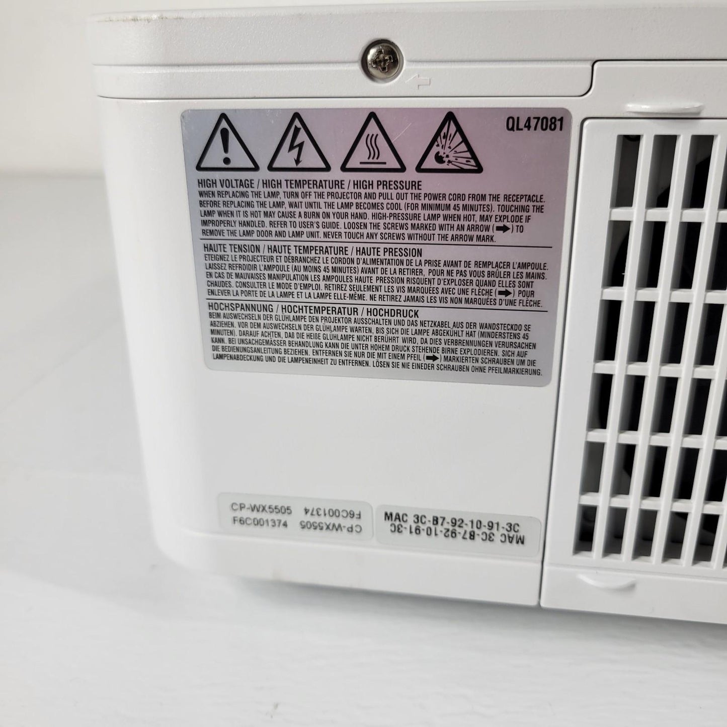 Tested Works Hitachi CP-WX5505 3LCD Projector 5000 Lumen 1080p 14,442 Lamp Hours