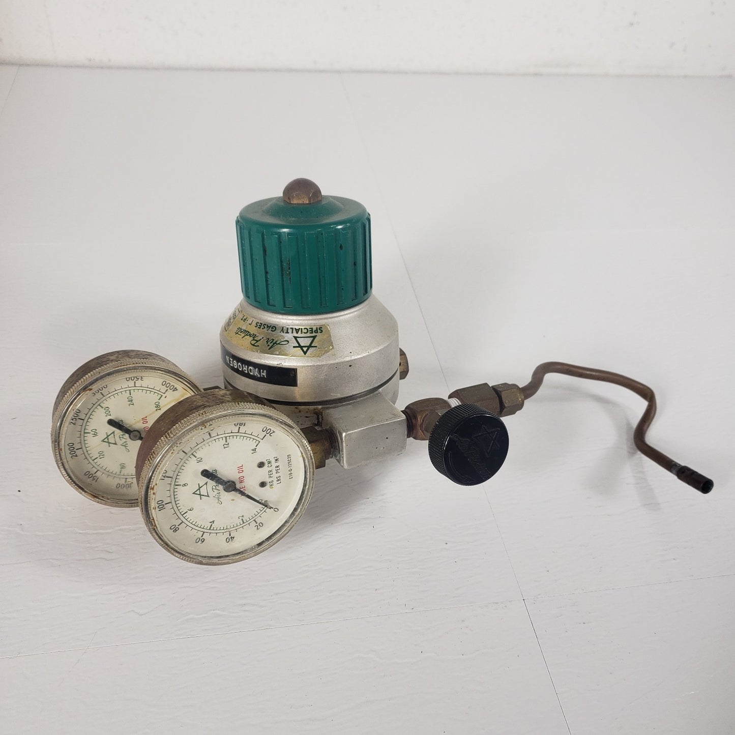 AIR PRODUCTS E11KN515D Control Valve For Regulators And Gauges