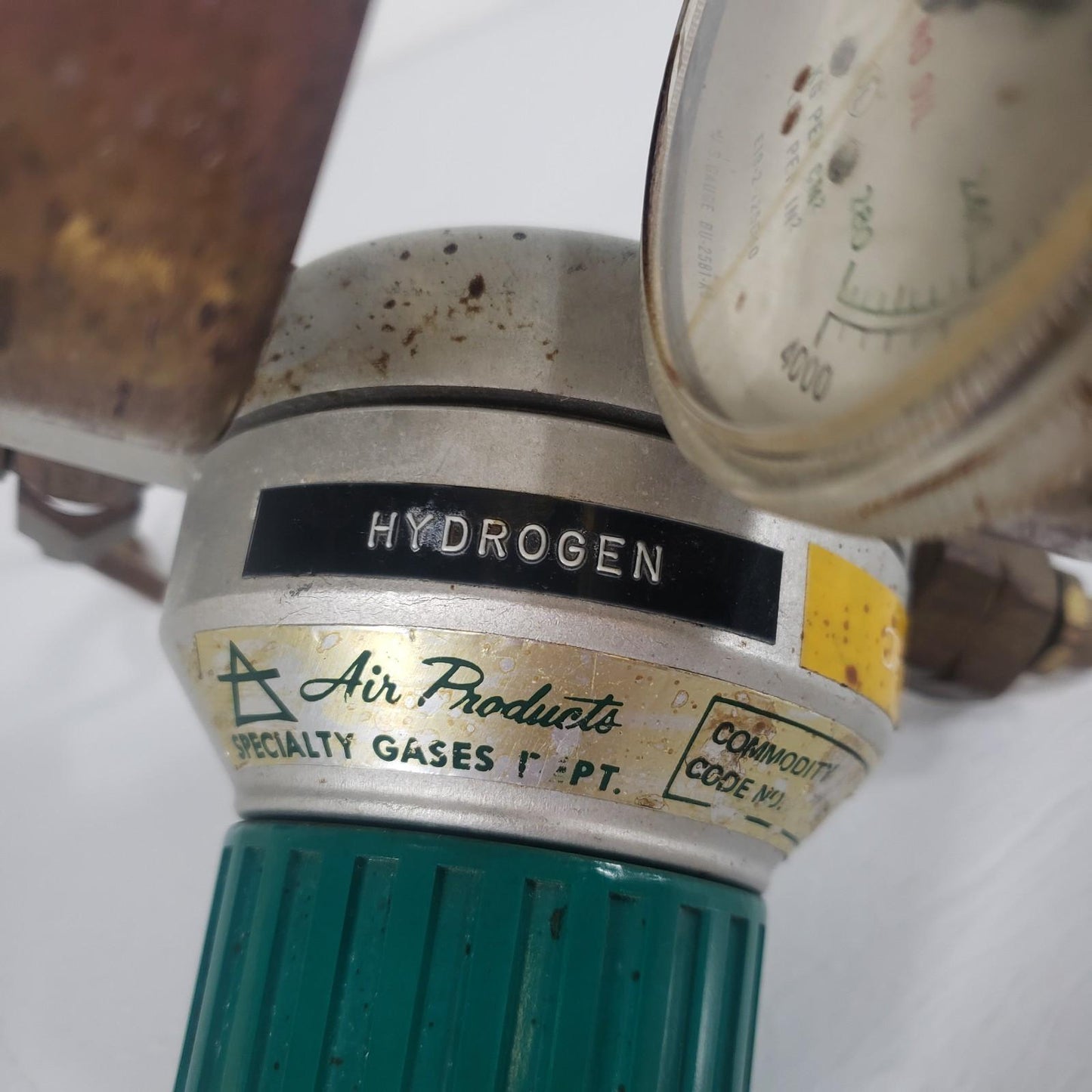 AIR PRODUCTS E11KN515D Control Valve For Regulators And Gauges