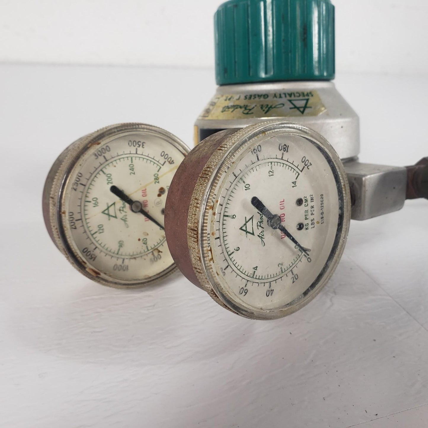 AIR PRODUCTS E11KN515D Control Valve For Regulators And Gauges