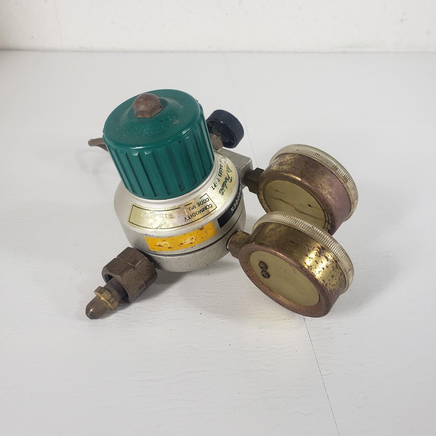 AIR PRODUCTS E11KN515D Control Valve For Regulators And Gauges
