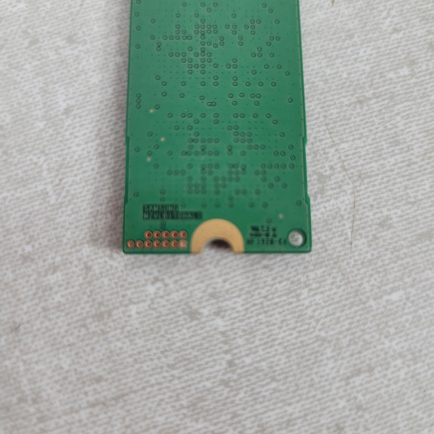 Samsung PM981 Polaris 1TB M.2 NGFF PCIe Gen3 x4 NVME Solid SSD MZVLB1T0HALR