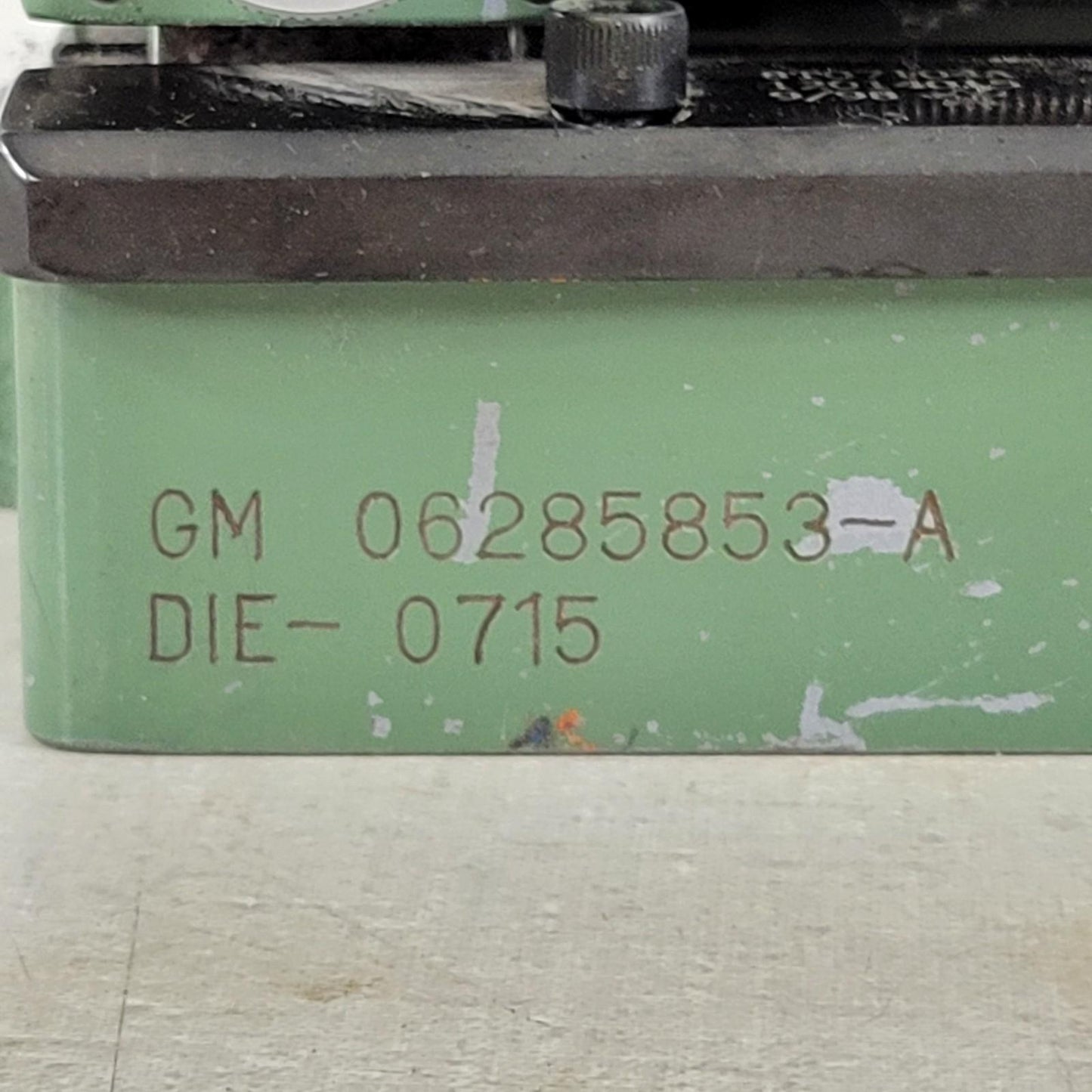 GM 06285853-A Die- 0715 GM 06287247 8T 132 18-G Crimping Press Die Applicator