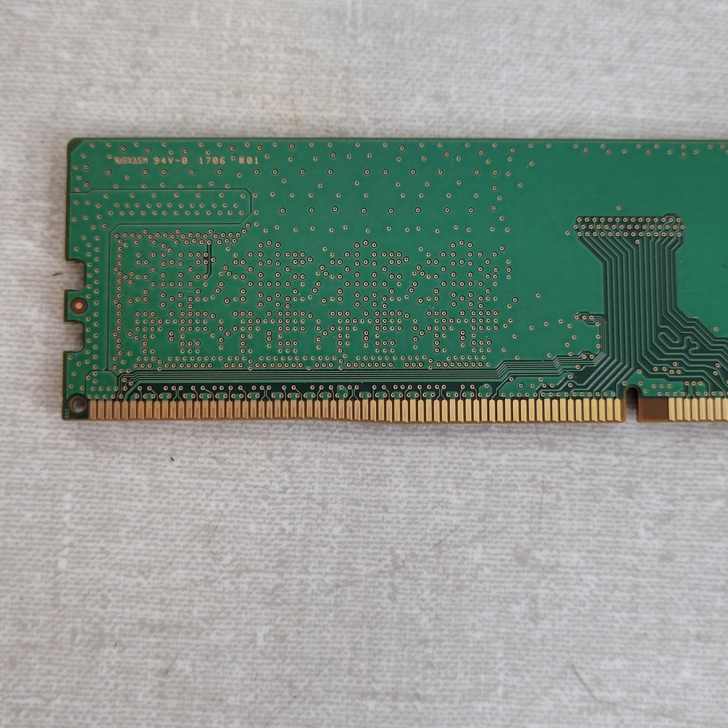 Samsung 8GB DDR4 2400 PC4-19200 Desktop RAM 1Rx8 UDIMM M378A1K43CB2-CRC