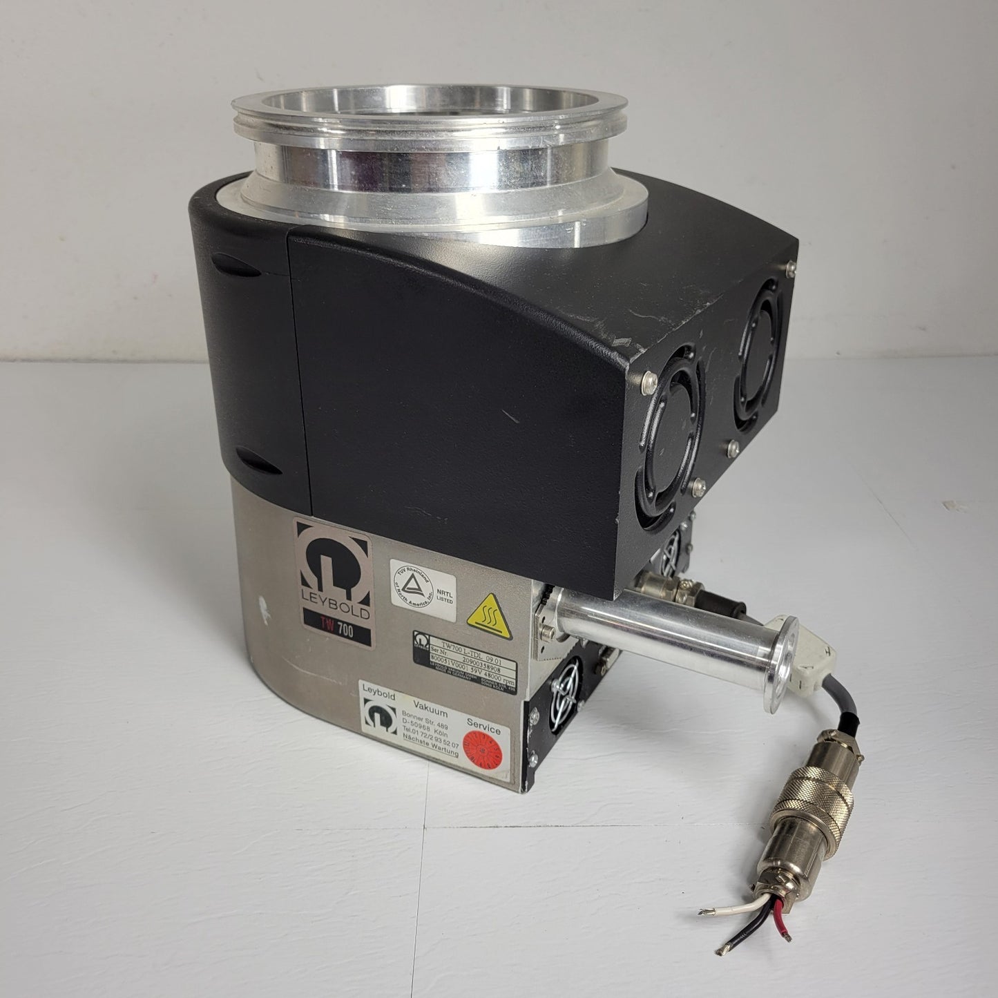 TESTED to 8E-7 Torr: Leybold Vacuum TurboVac TW700L-TDL Wide Range Turbo Drive