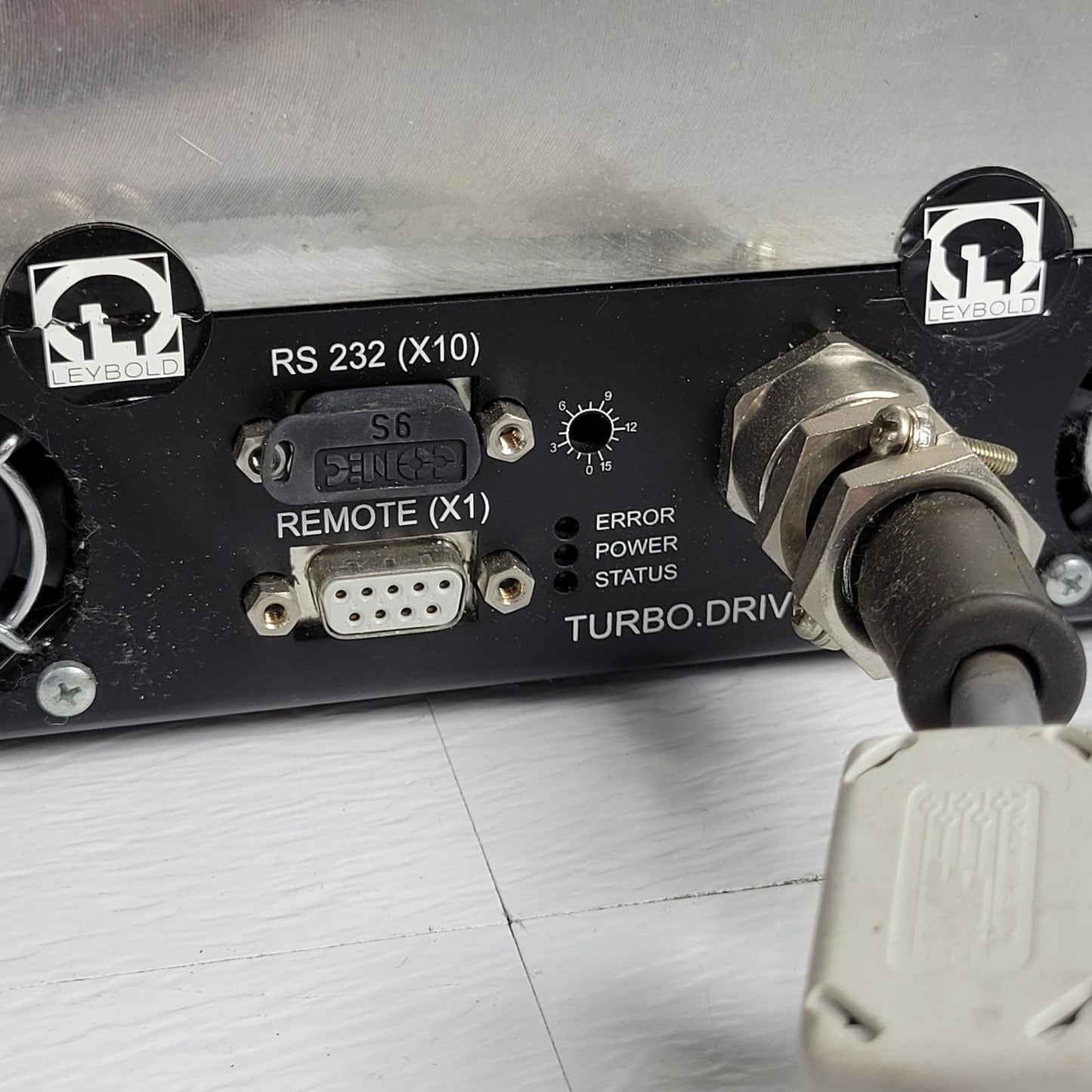TESTED to 8E-7 Torr: Leybold Vacuum TurboVac TW700L-TDL Wide Range Turbo Drive