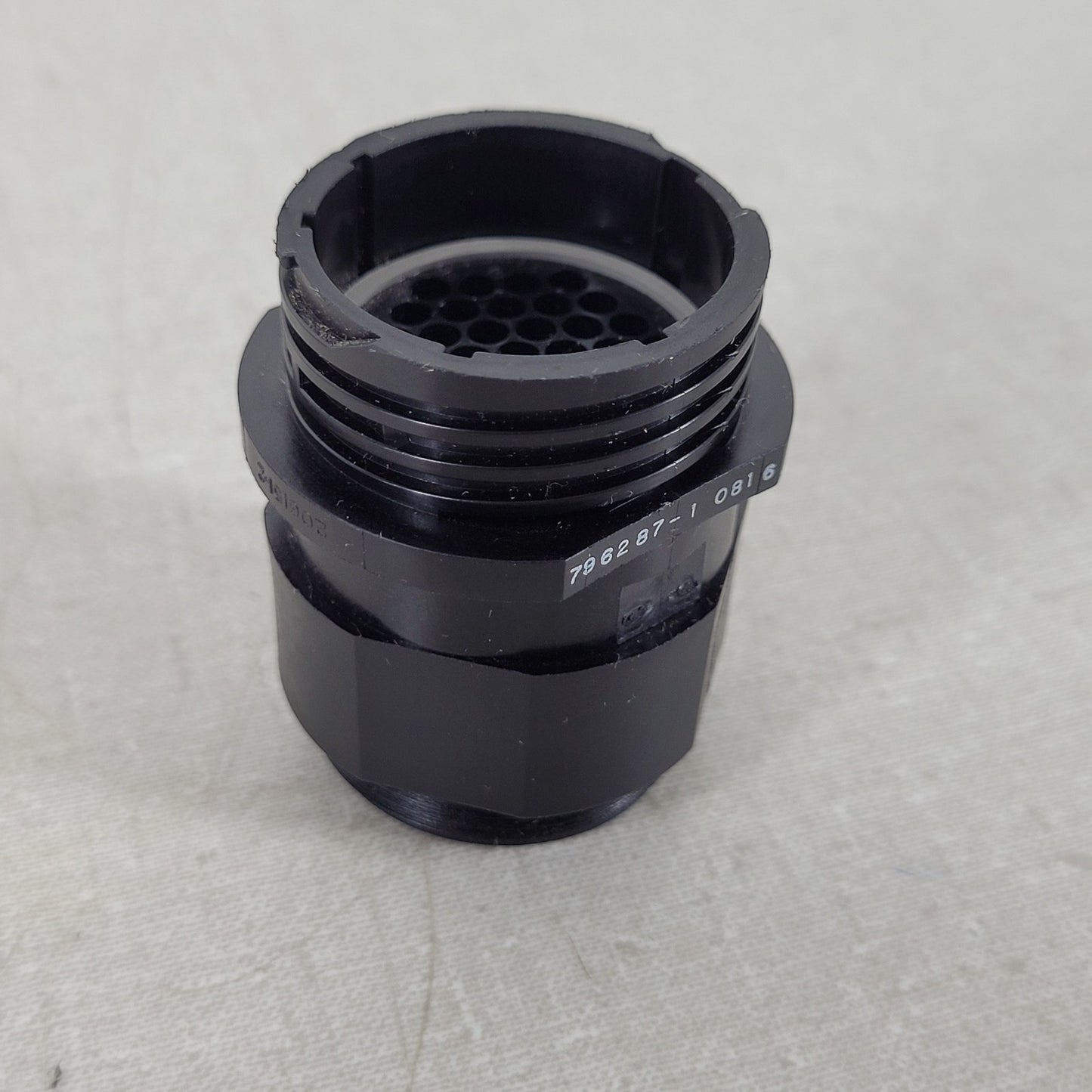 TE Connectivity 796287-1 Connector Terminal 37-Pin Crimp OEM Electrical Part