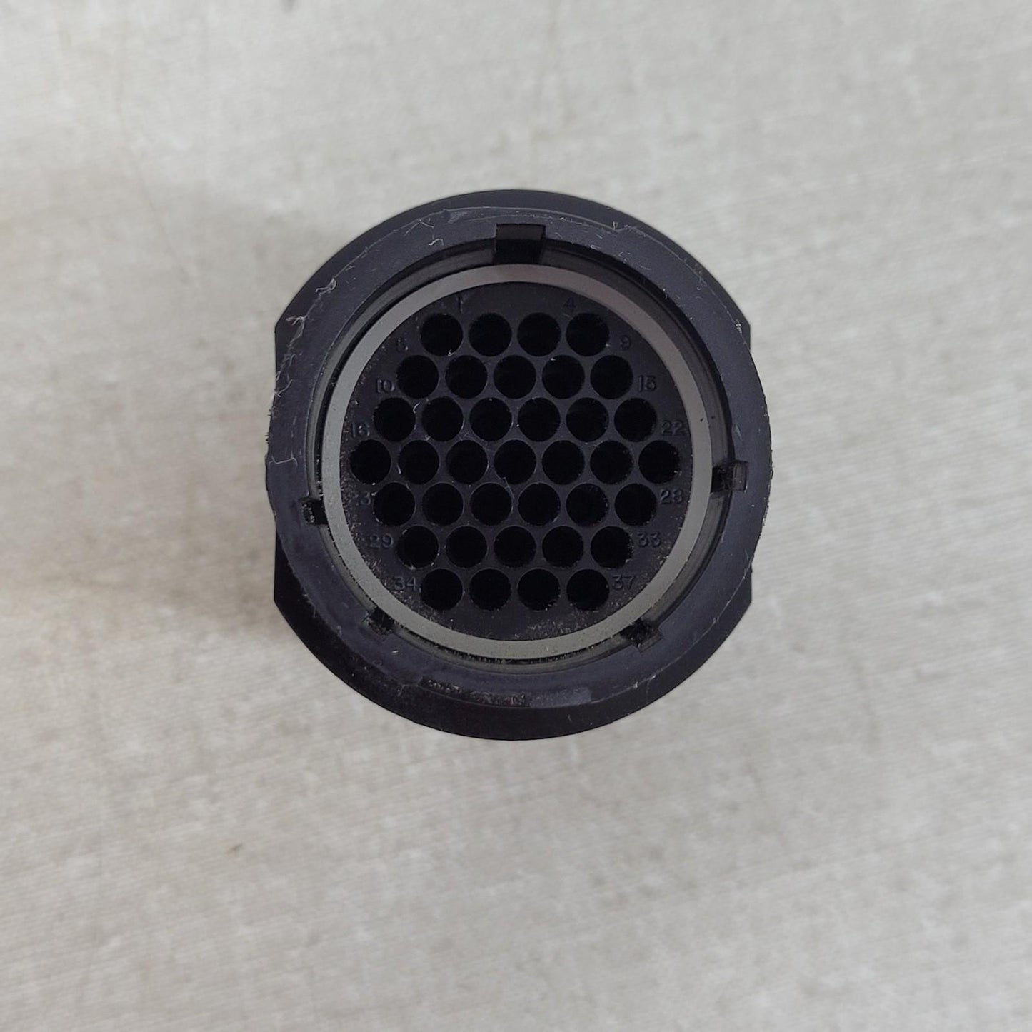 TE Connectivity 796287-1 Connector Terminal 37-Pin Crimp OEM Electrical Part
