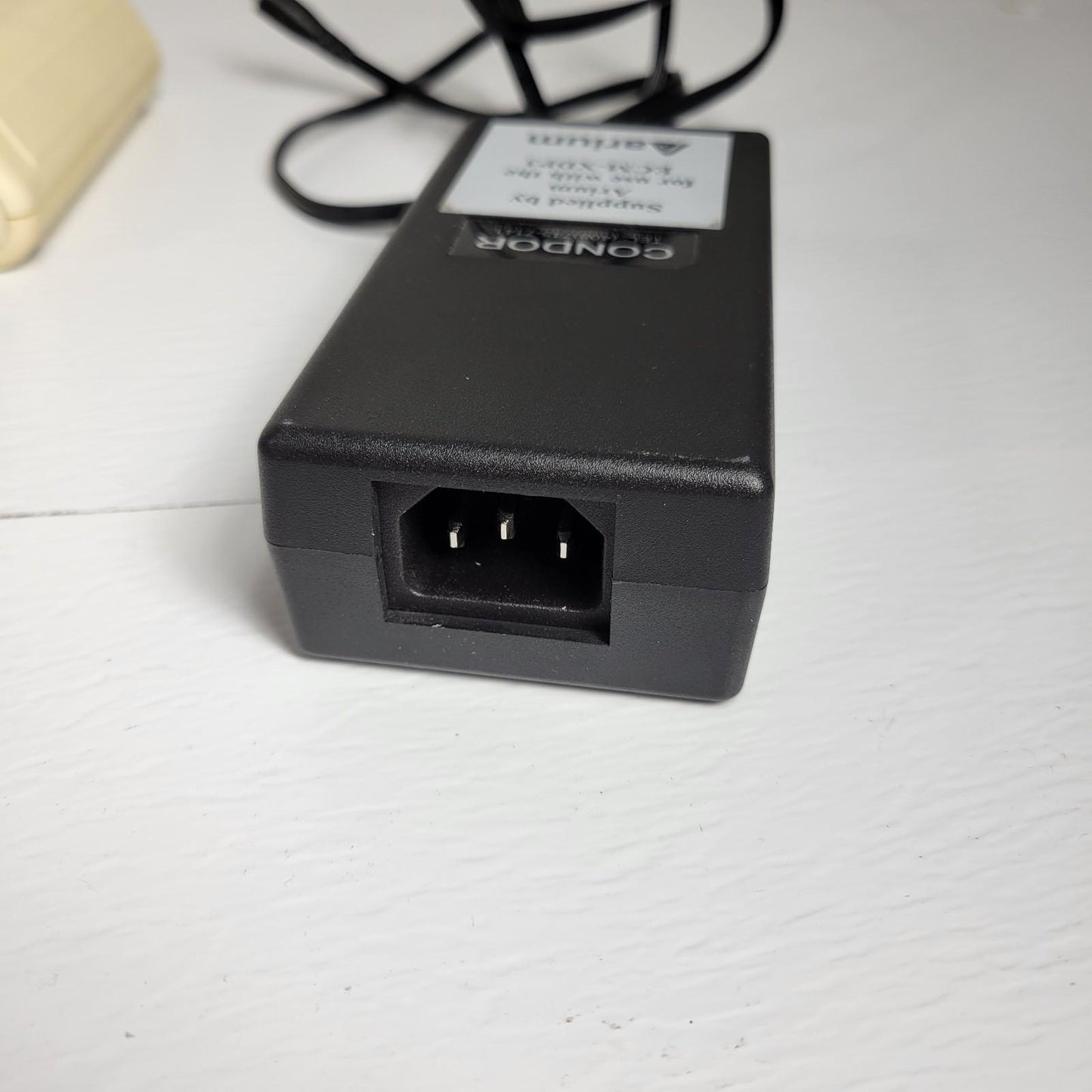 Arium ECM-XDP3 and PSU JTAG Development x86 Debug Unit USB Ethernet SourcePoint
