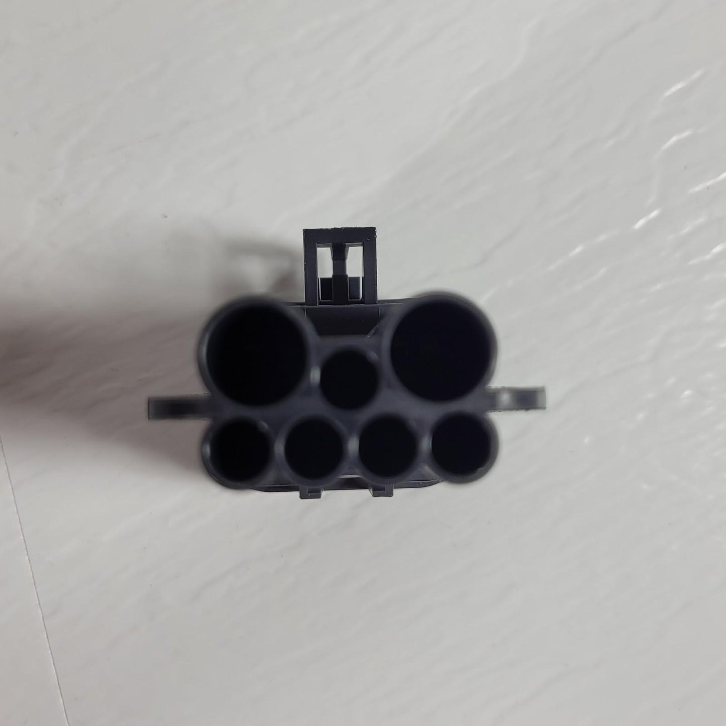25 Pack: Aptiv Delphi 12052200 7-Pin Male Metri-Pack 150/480 Sealed Connector