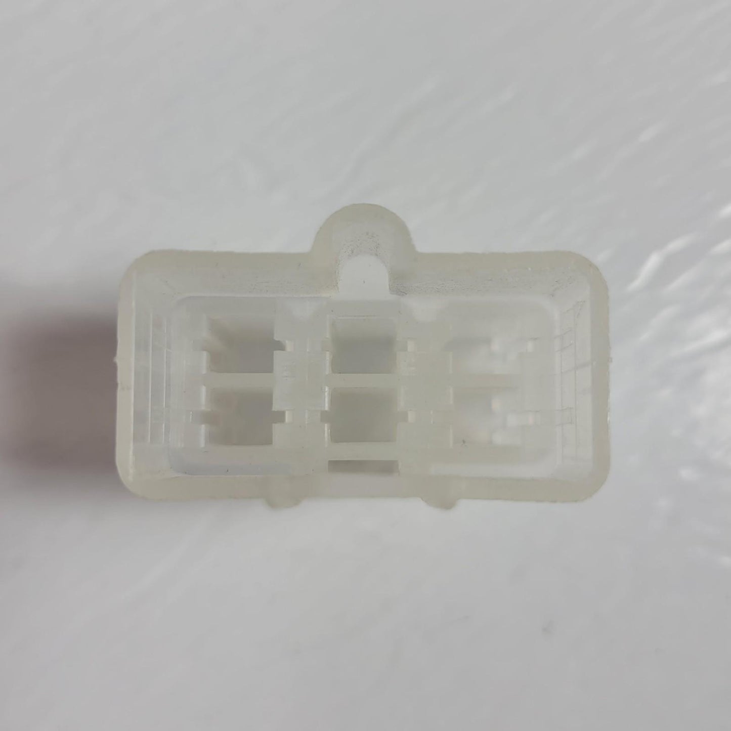 50-PACK: Delphi 2977042 Metri-Pack 6-Way Male Connector, Clear, 56 Series