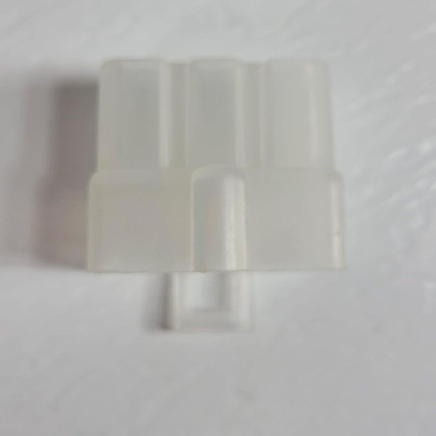 50-PACK: Delphi 2977042 Metri-Pack 6-Way Male Connector, Clear, 56 Series