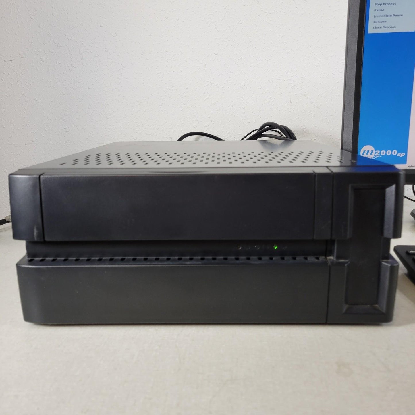 Abbott m2000sp Automated Sample Prep & Diagnostic Control Computer w/ Software