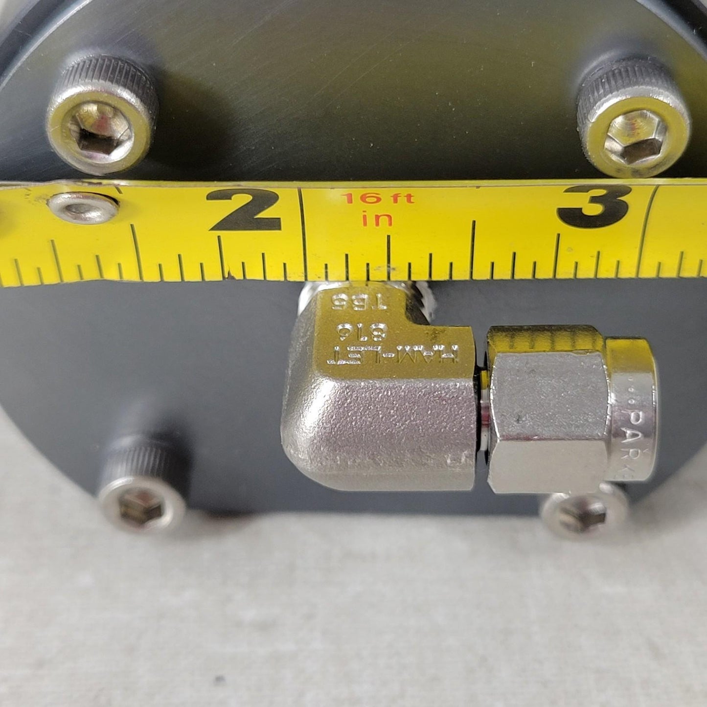Positive Gas Supply Pressure Regulating Valve 3/8" NPT to 1/8" OD Tube 0-160psi