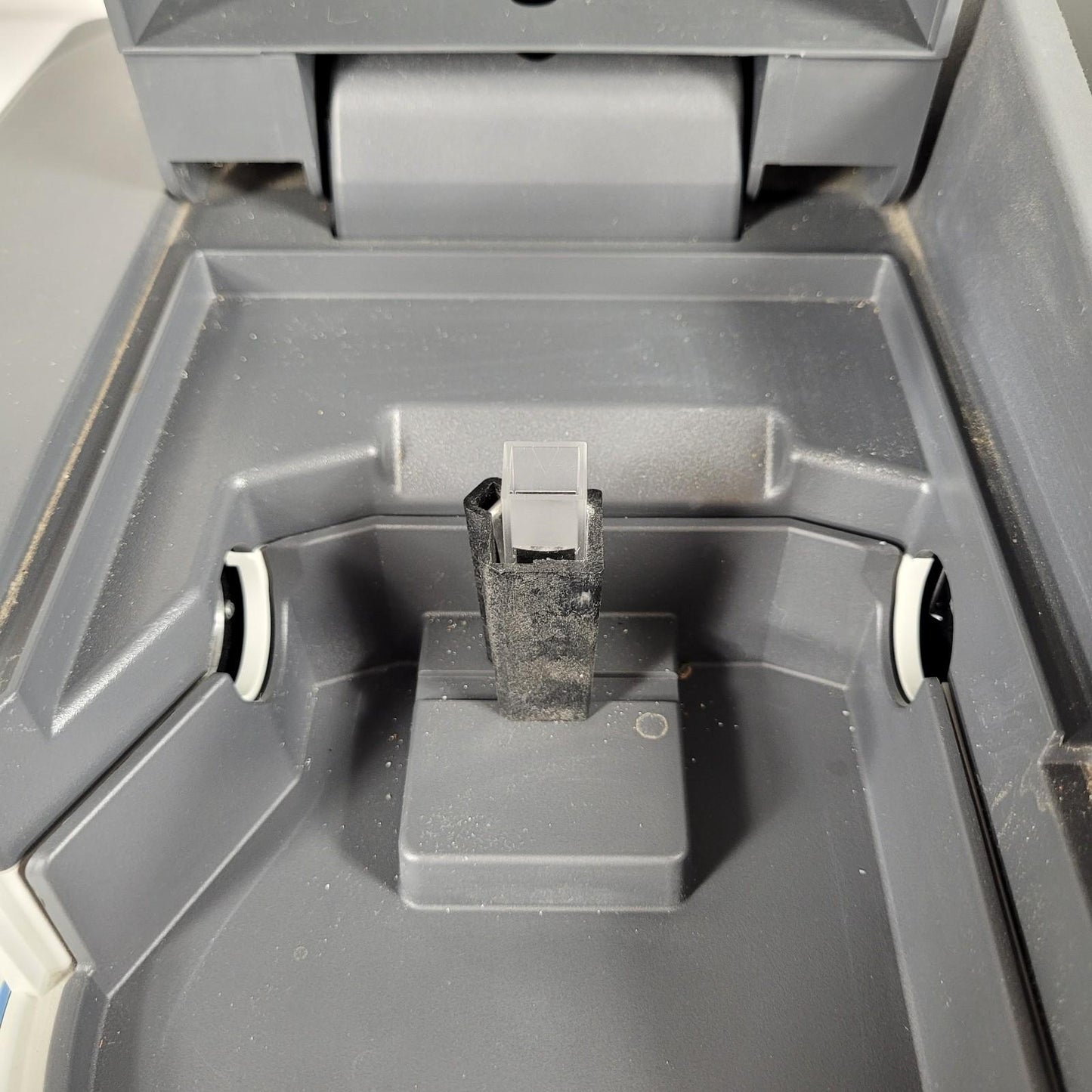 TESTED Thermo Scientific Genesys 30 Digital Visible Spectrophotometer 335-1000nm