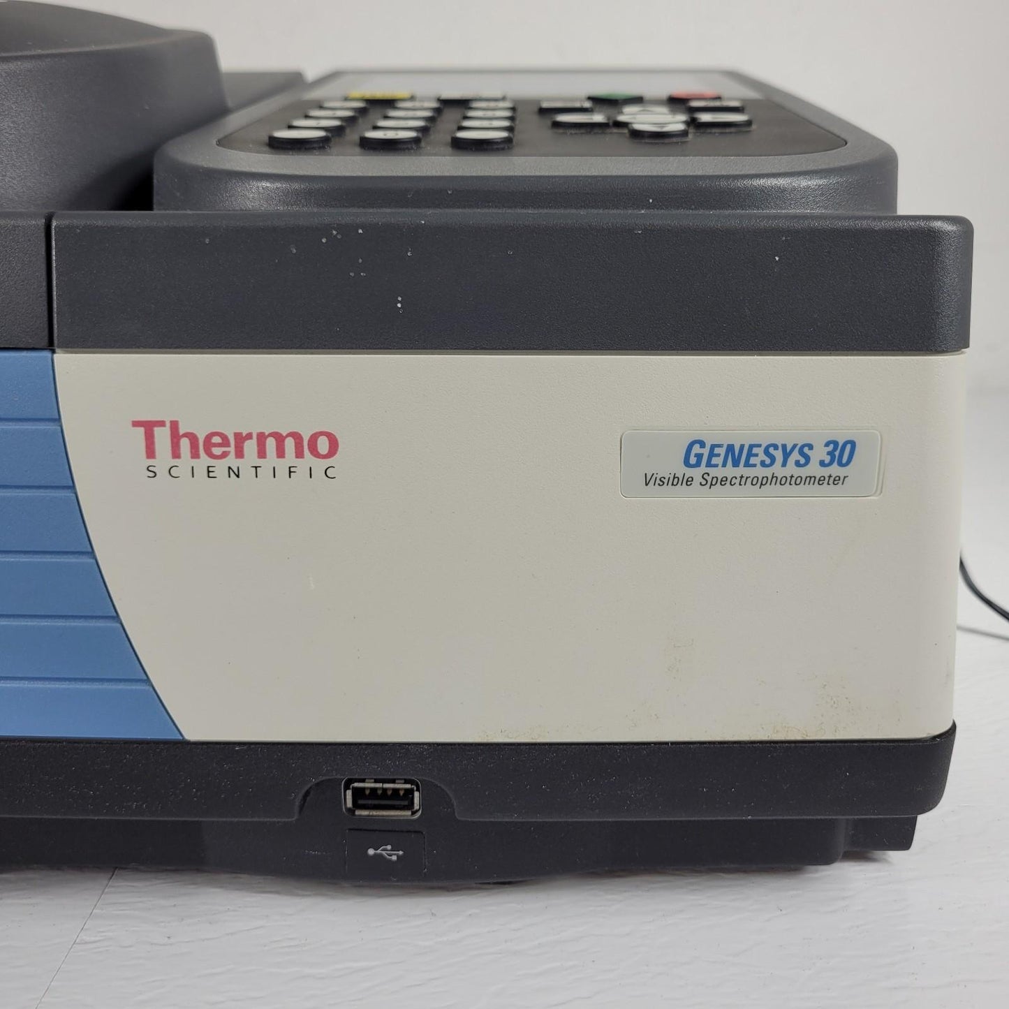 TESTED Thermo Scientific Genesys 30 Digital Visible Spectrophotometer 335-1000nm