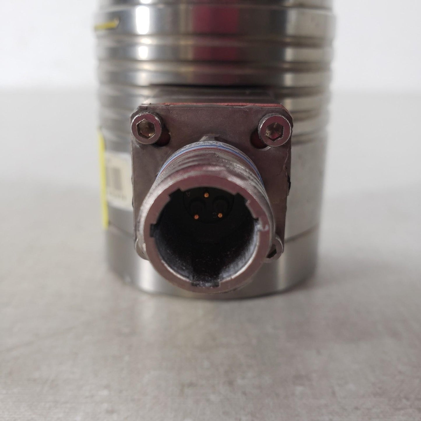 STI GT1050-15000G-112 Pressure Transducer Range of 0-15000 PSIG Sensor