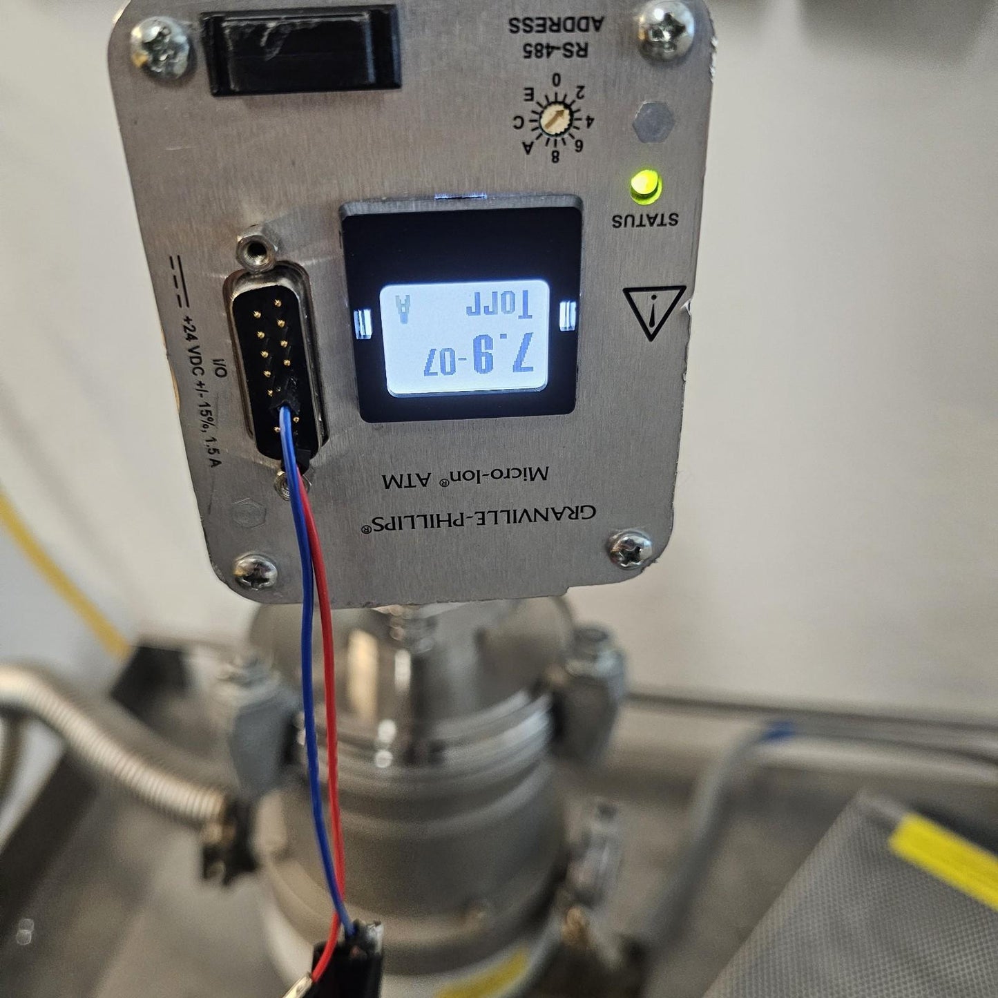 TESTED to E-7 Torr: Pfeiffer TPH240 Turbo Vacuum Pump ISO100 TCP120A Controller