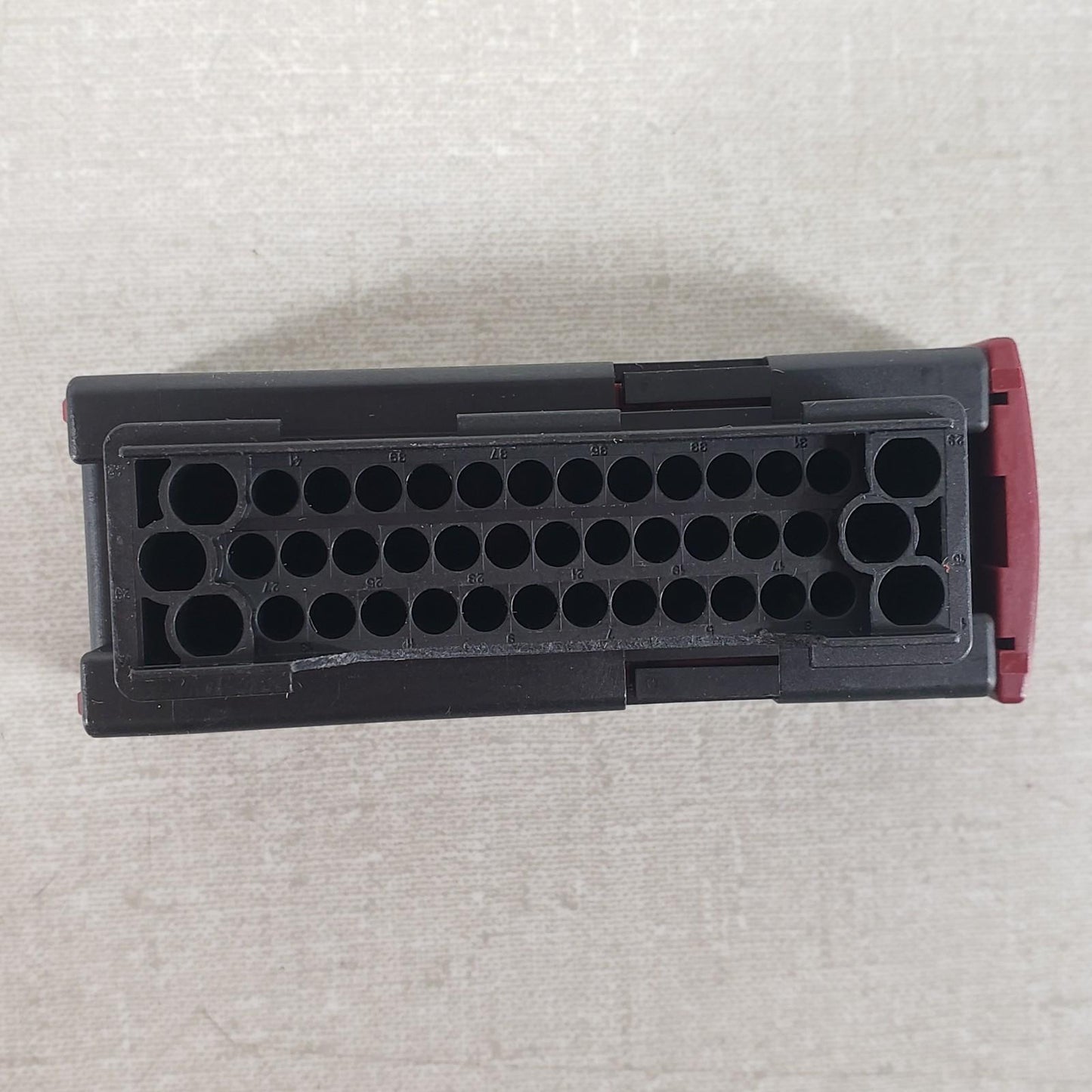 TE AMP 1-967281-1 42-Position Pin Connector 5mm Connector Receptacle Plug