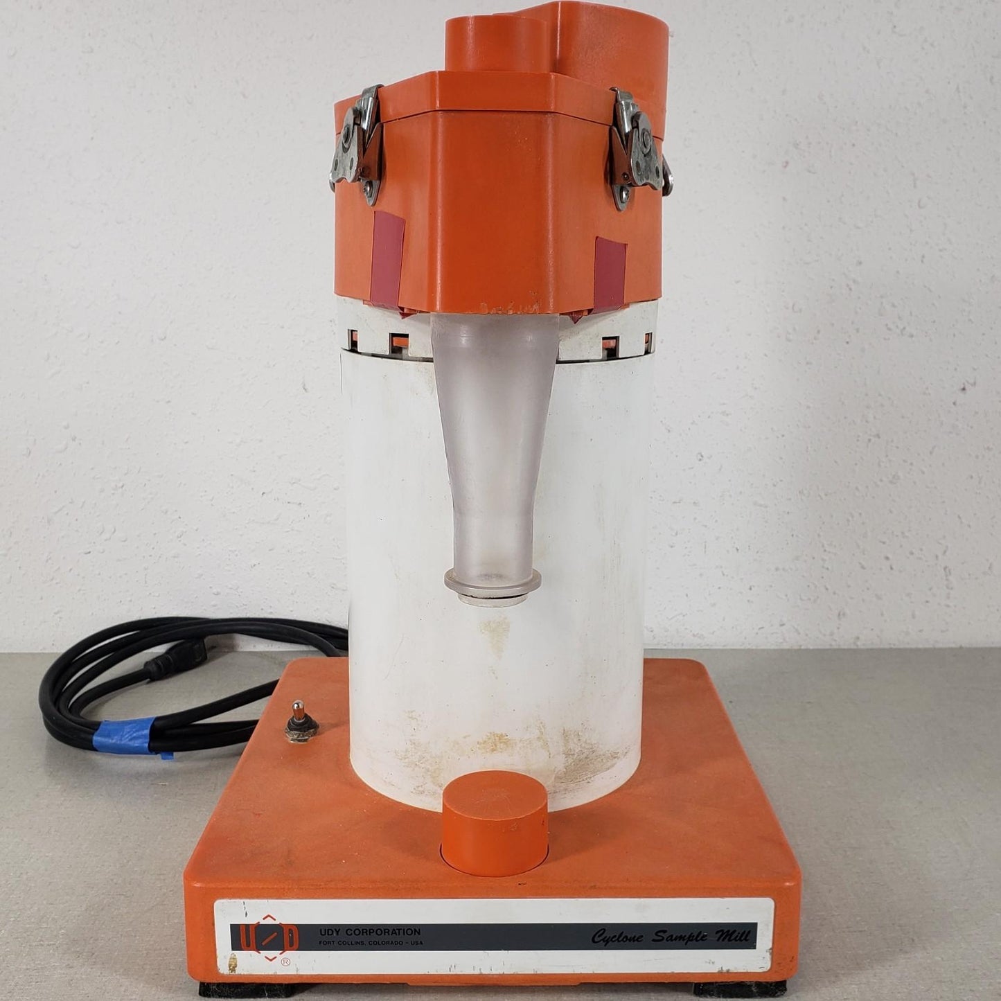 Tested Works Udy Corp Cyclone Sample Mill 3010-030 Lab Grinder w/ Acessories