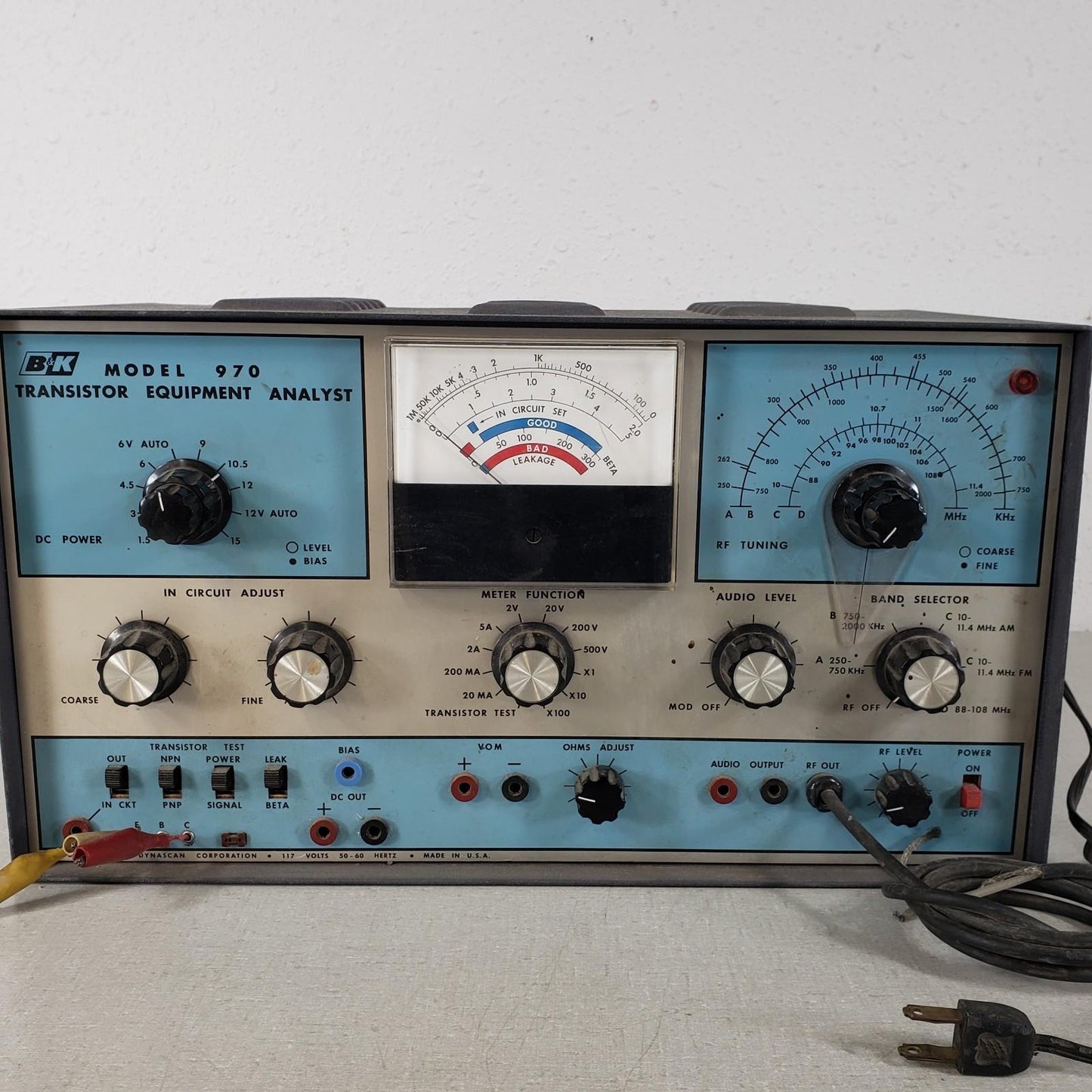B&K Dynascan 970 Vintage Transistor Equipment Analyst with Instruction Manual