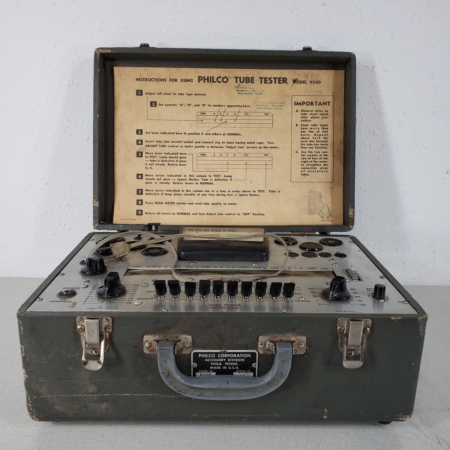 Vintage PHILCO 9200 Vacuum Tube Tester with Original Instructions