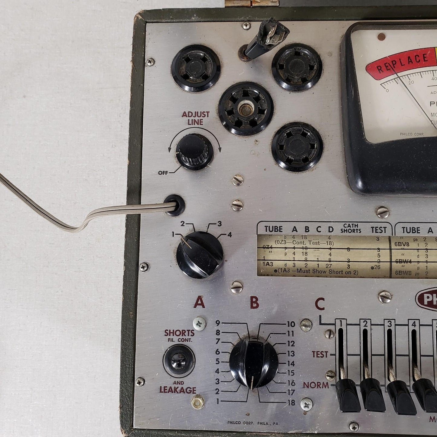 Vintage PHILCO 9200 Vacuum Tube Tester with Original Instructions