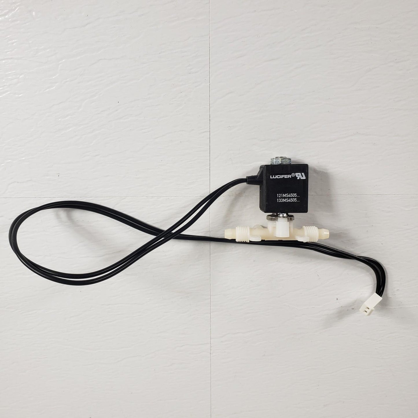 Lucifer 121MS4505/133MS4505 Solenoid Valve Way From Milipore Water Purifier