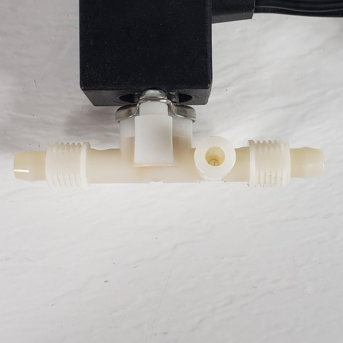Lucifer 121MS4505/133MS4505 Solenoid Valve Way From Milipore Water Purifier