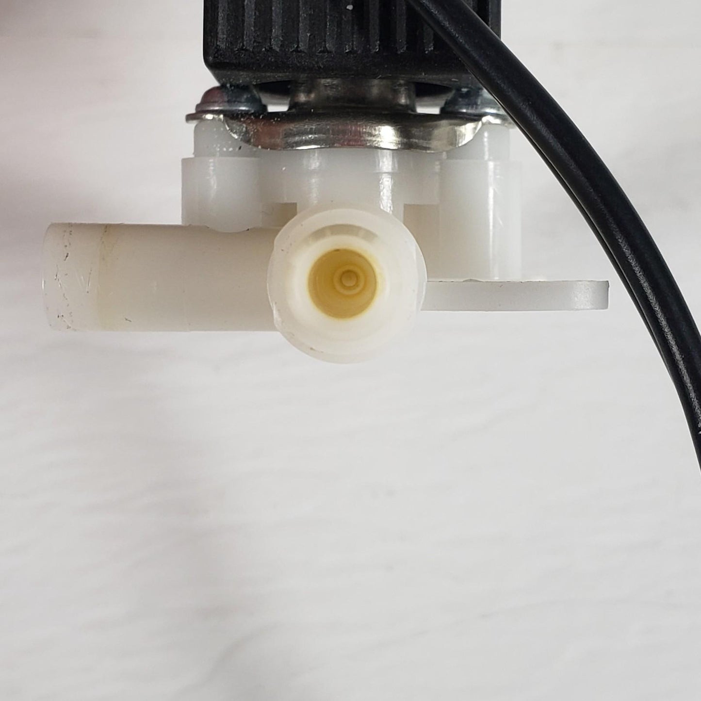 Lucifer 121MS4505/133MS4505 Solenoid Valve Way From Milipore Water Purifier