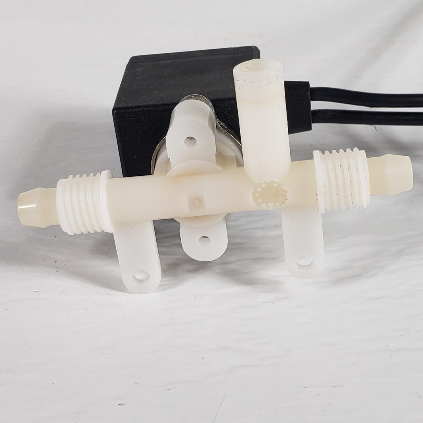 Lucifer 121MS4505/133MS4505 Solenoid Valve Way From Milipore Water Purifier