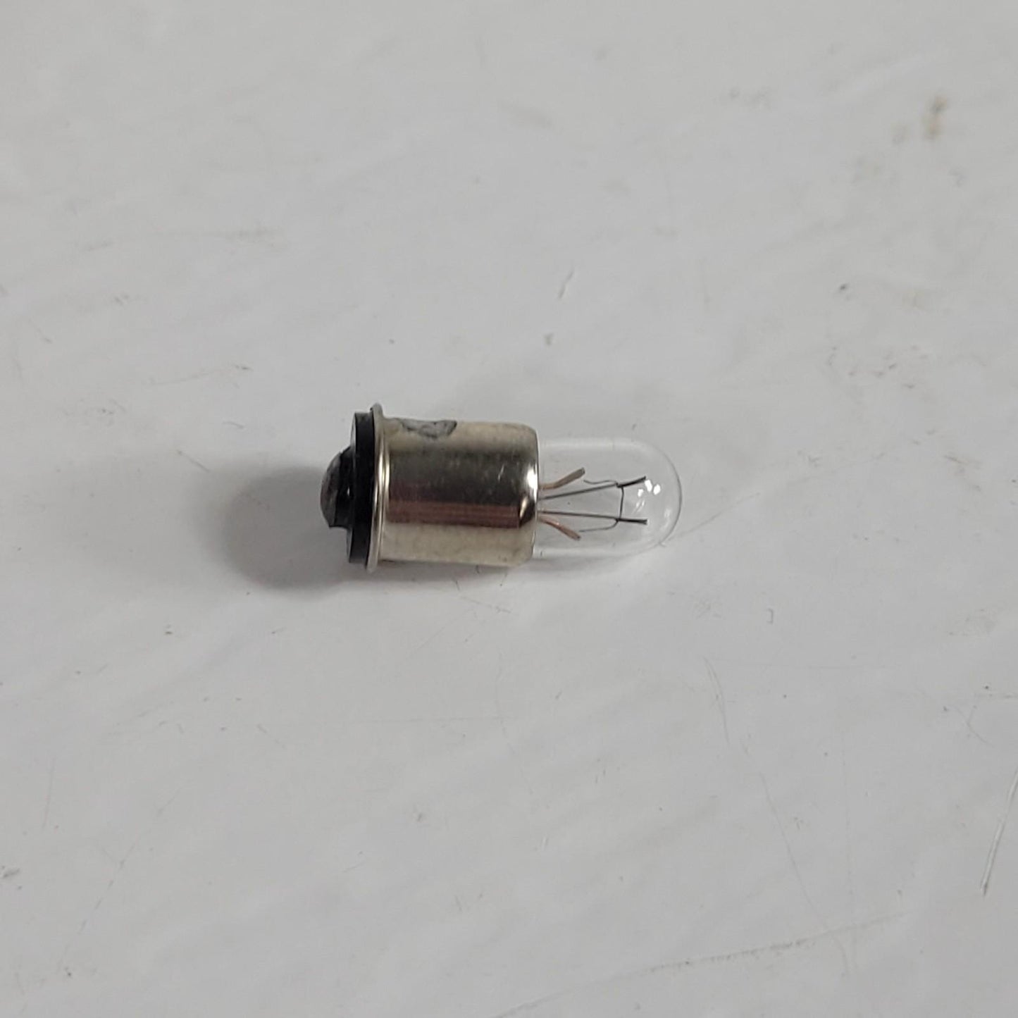 10-Pack Chicago Miniature 330 Miniature Light BULB Lamp 14.0V .08A